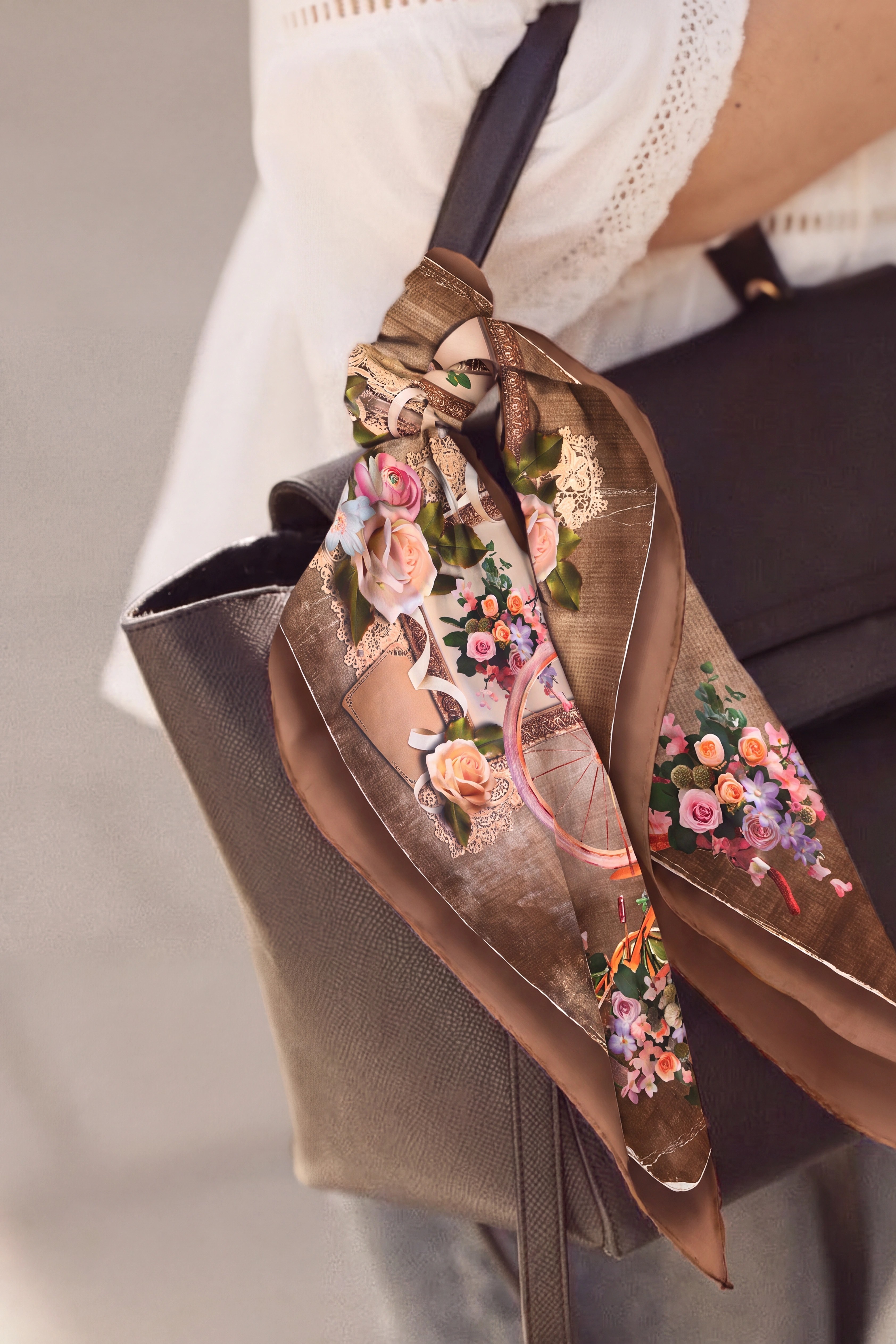 Bandana Flower Desen Sütlü Kahve