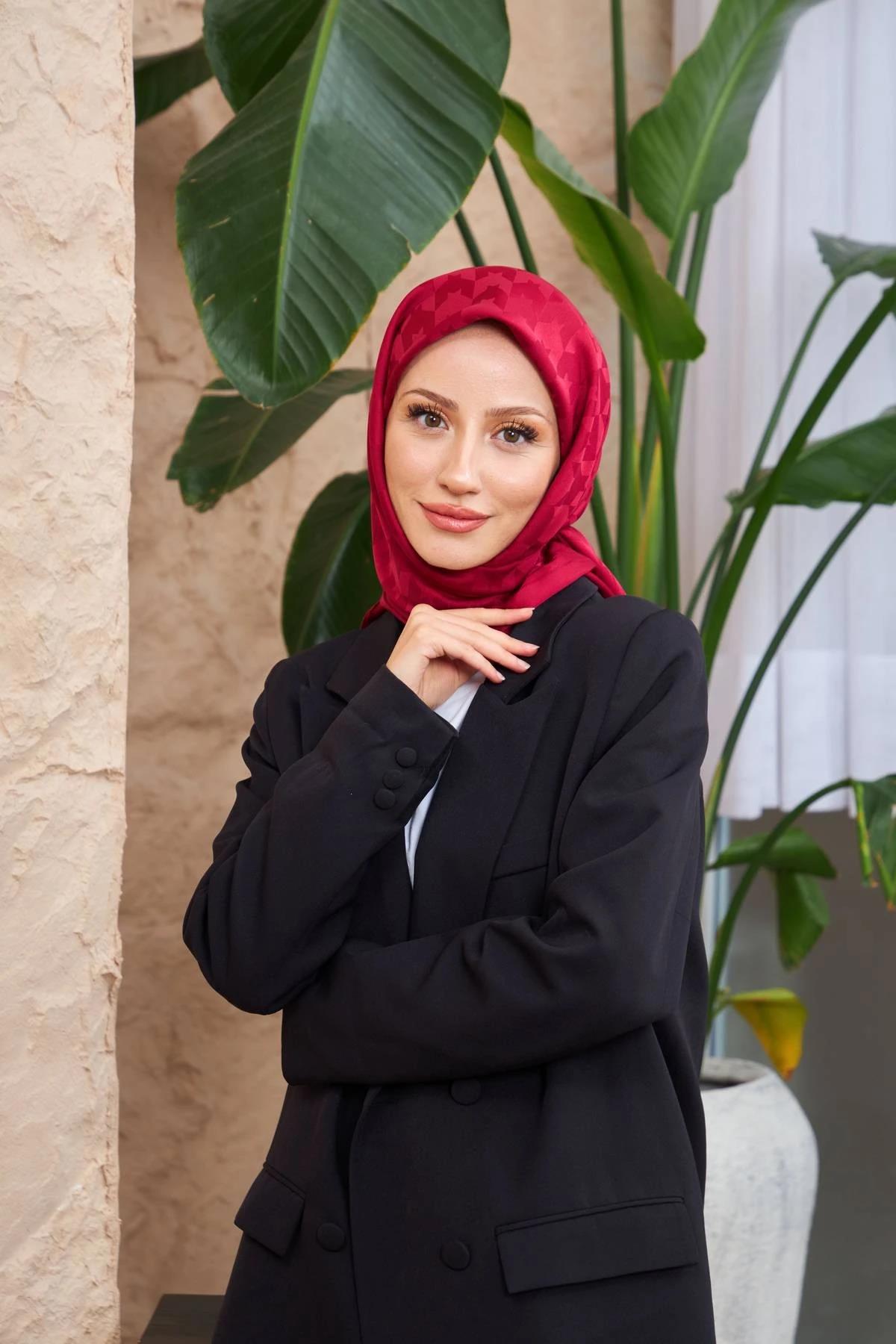 Kazayağı Jakarlı Eşarp Bordo 9901-12