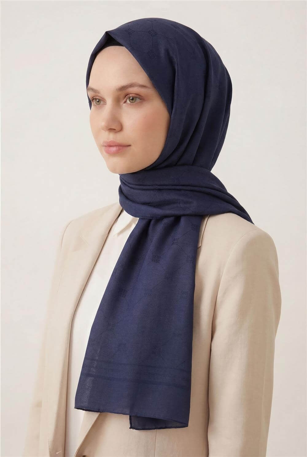 Pamuk Polyester Liva Şal Lacivert Nefes Alan Dokulu 90X200