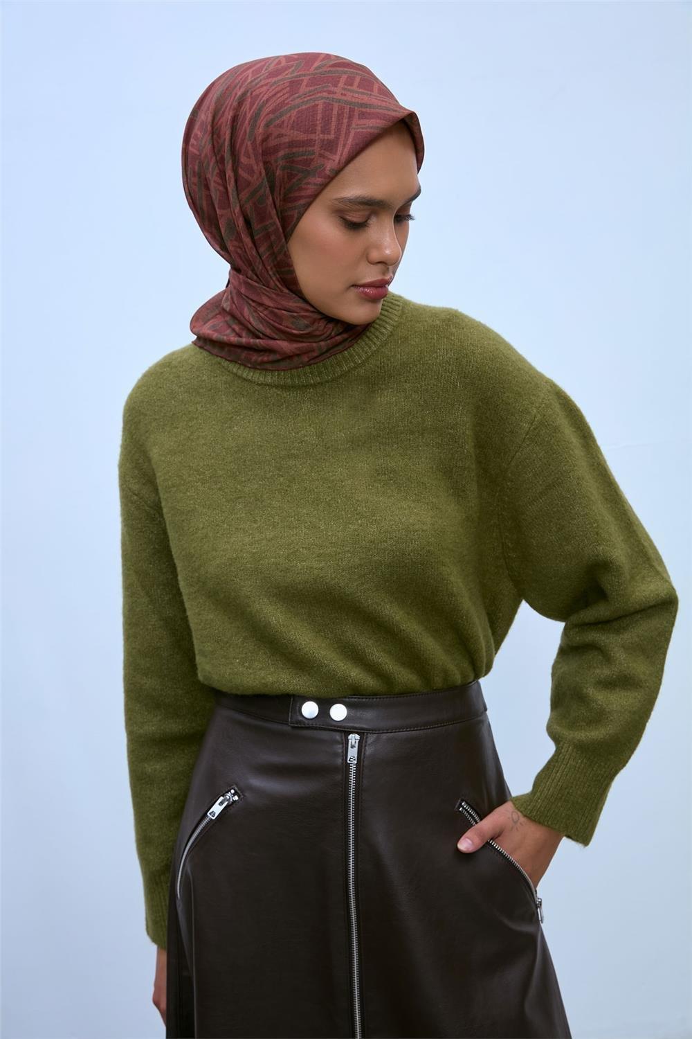 Pamuk Polyester Soft Eşarp Kızıl Kahve Geometrik Desen 90*90