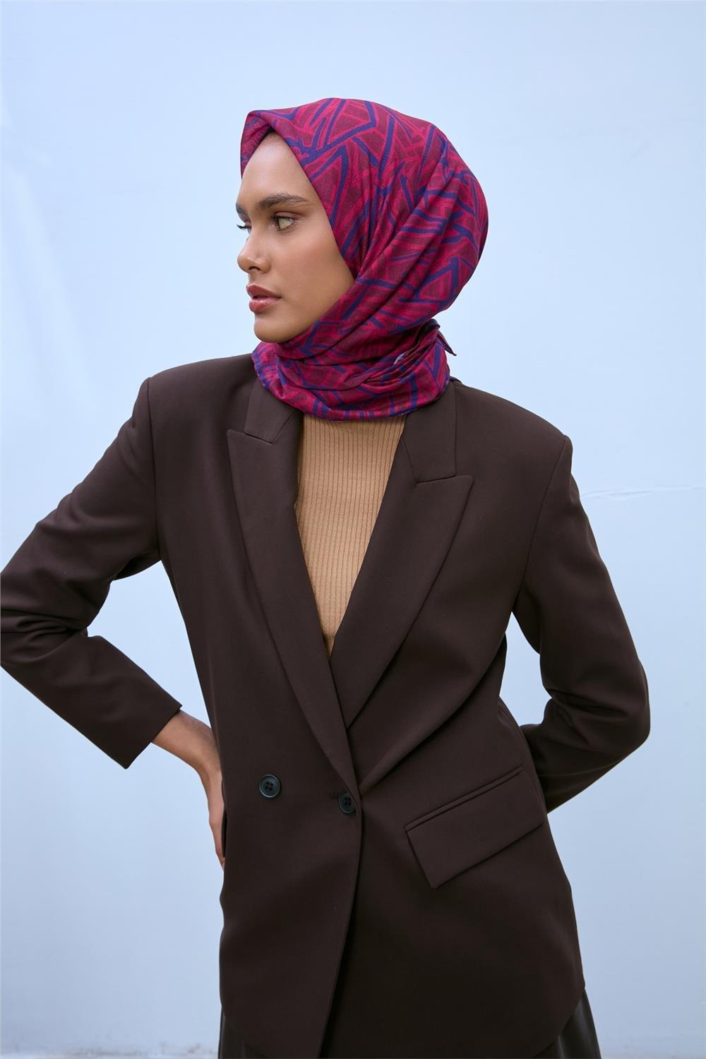 Pamuk Polyester Soft Eşarp Vişne Geometrik Desen 90*90