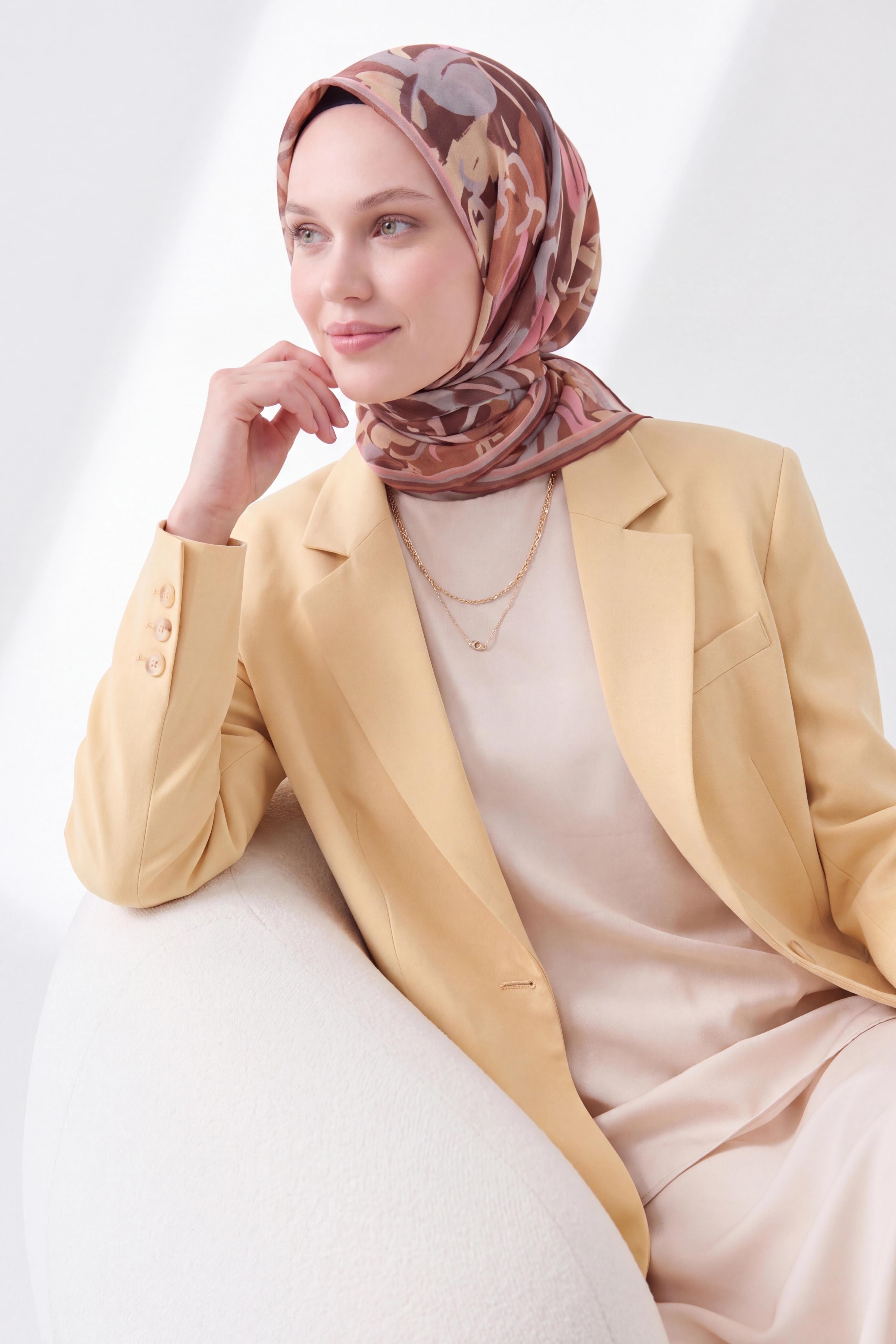 Soft Eşarp Painterly Floral Çikolata Kahve