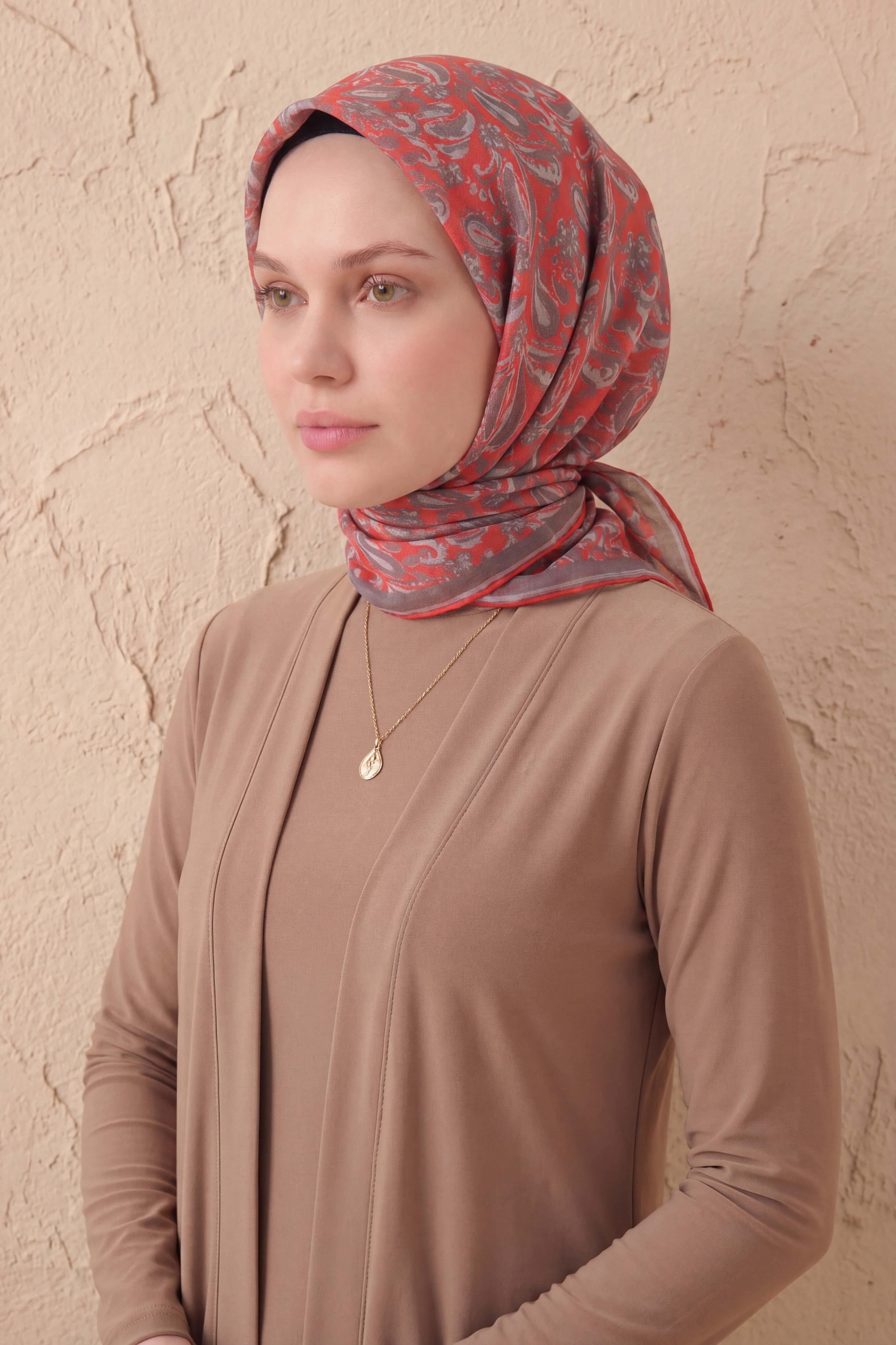 Soft Eşarp Şal Motif Narçiçeği 90x90