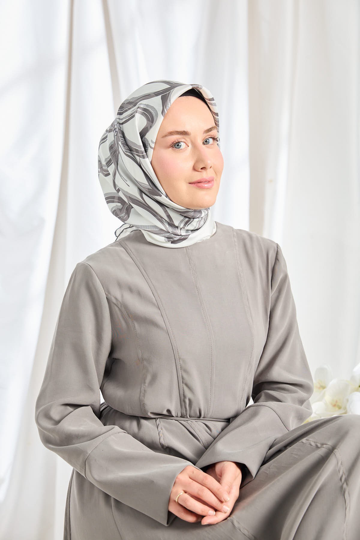 Twill İpek Eşarp Bloom Beyaz