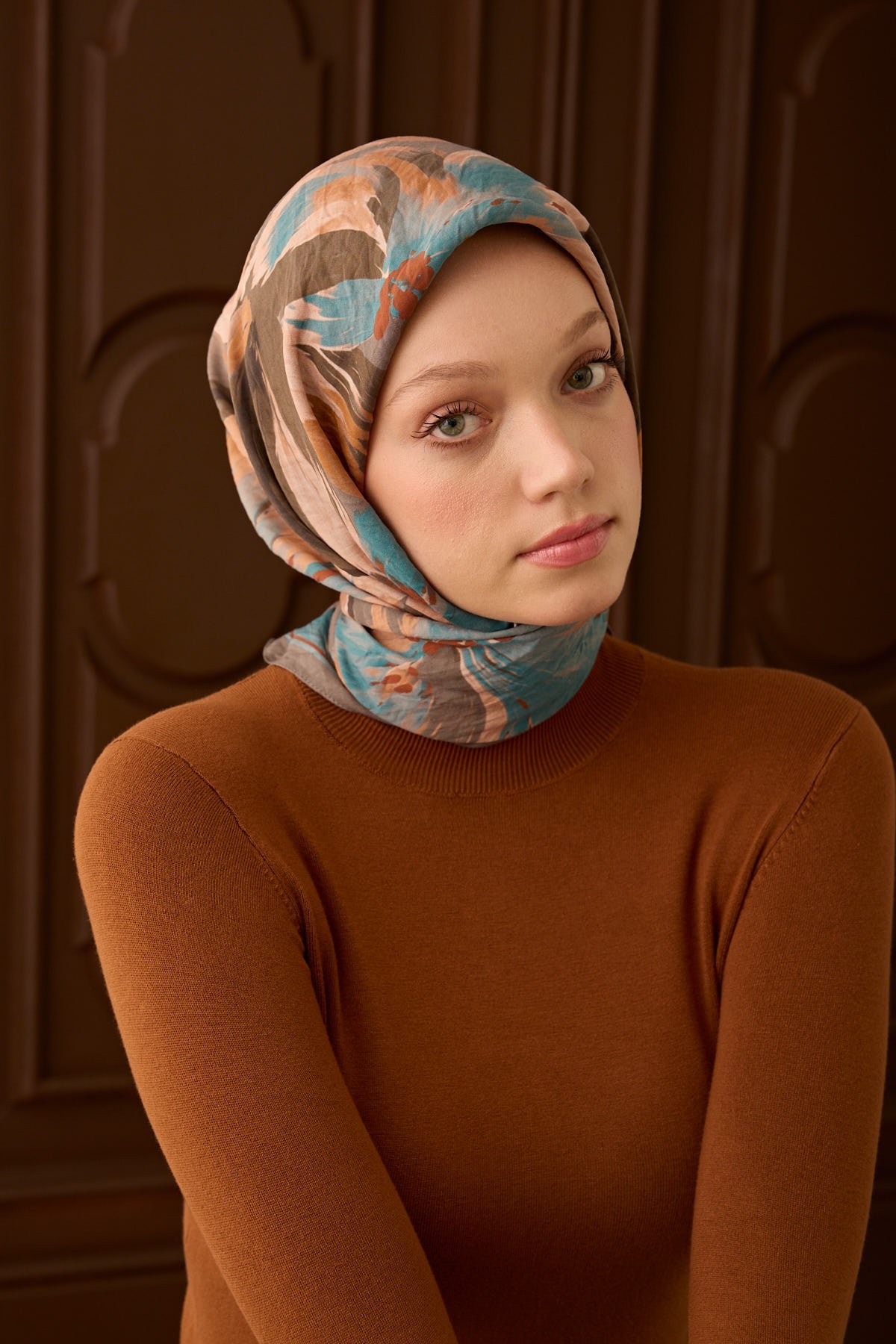Velora Eşarp Flower Koyu Gri