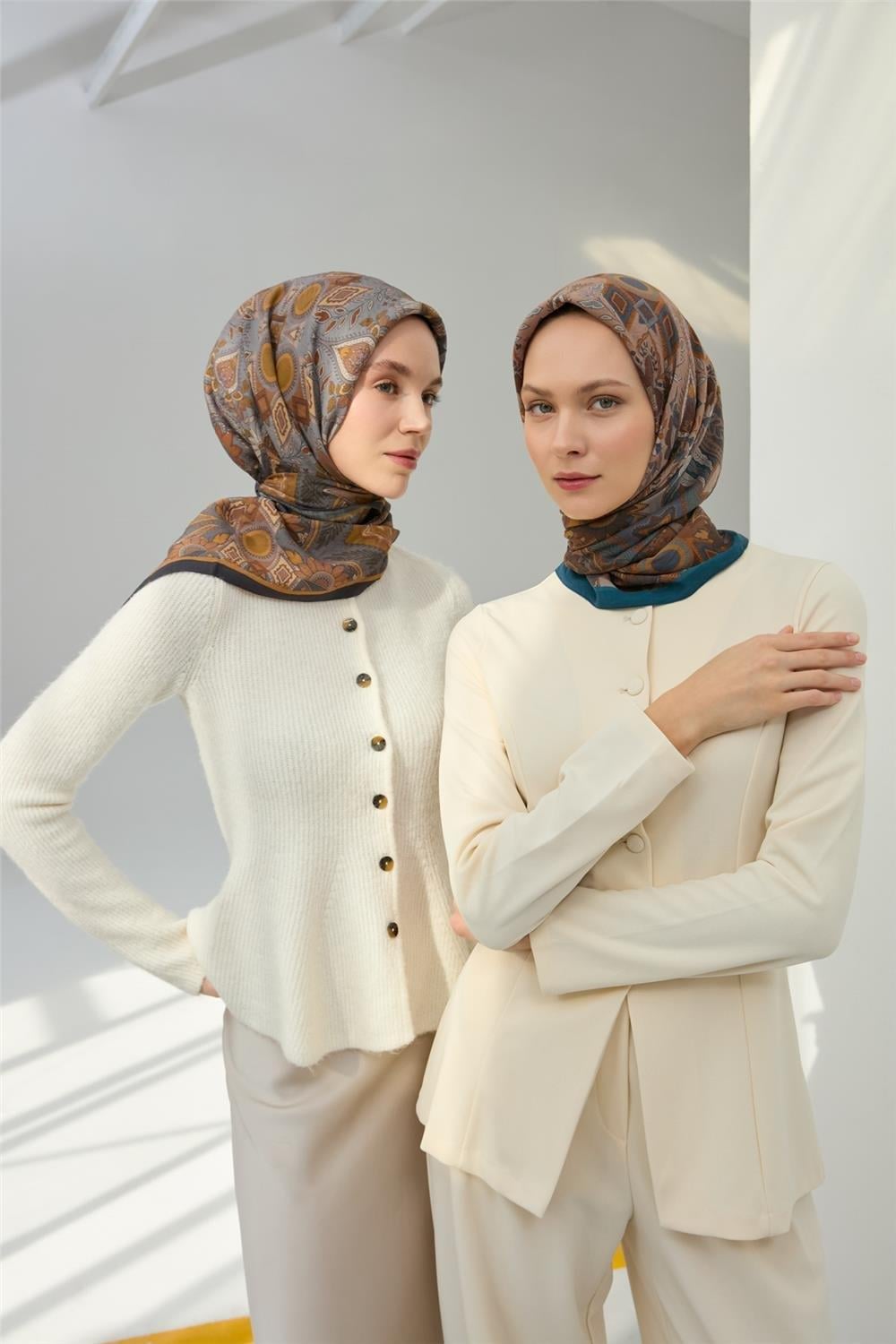 Viskon Velora Eşarp Antrasit Dört Mevsim 90x90