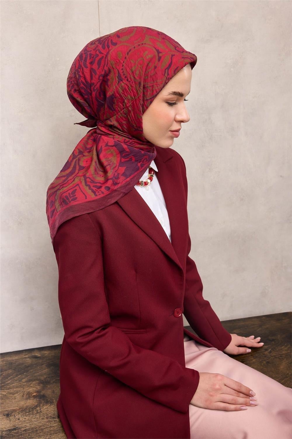 Viskon Velora Eşarp Dört Mevsim Antik Desen Mürdüm 90x90