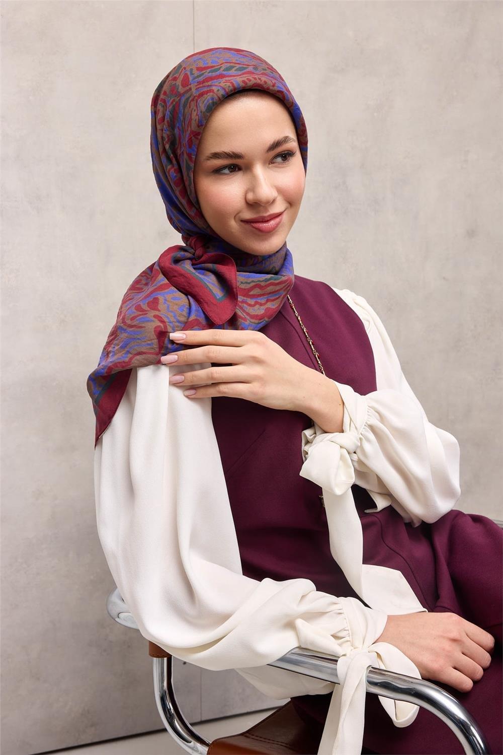 Viskon Velora Eşarp Dört Mevsim Antik Desen Kiremit 90x90