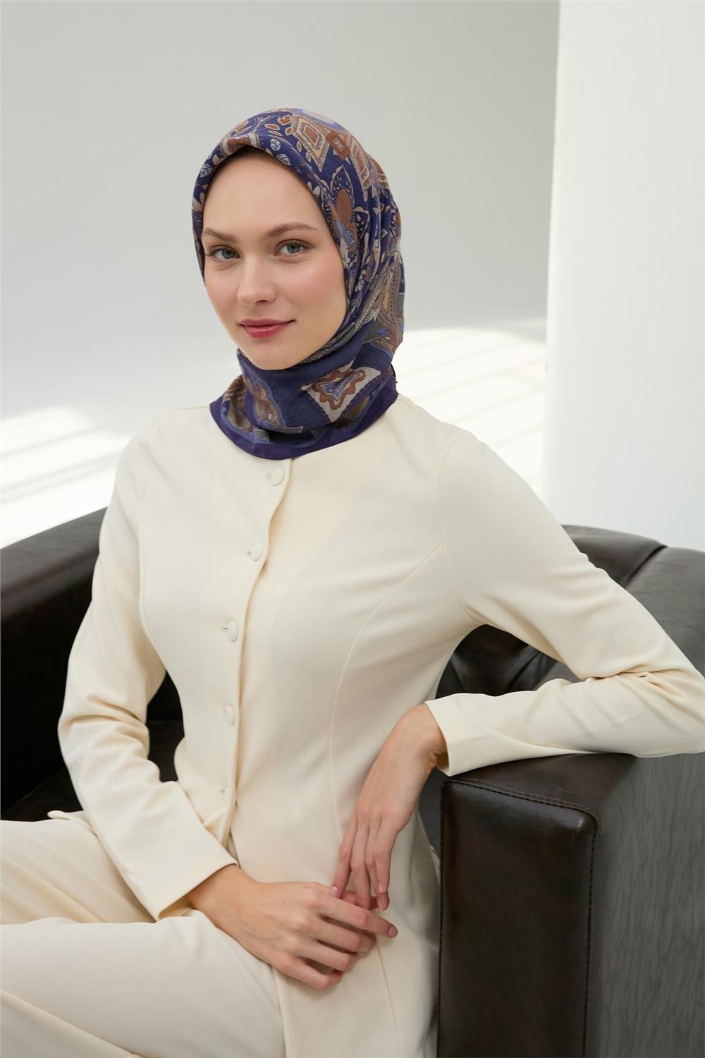 Viskon Velora Eşarp Mor Dört Mevsim 90x90