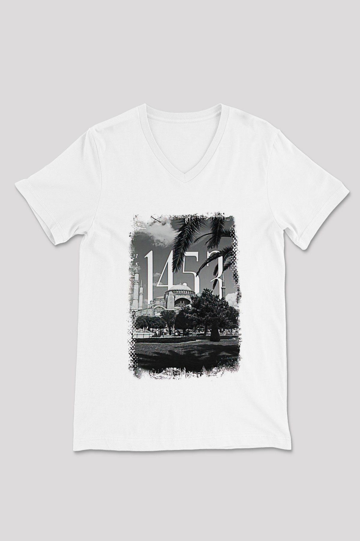 1453 Baskılı Beyaz Unisex V Yaka Tişört - Tshirt