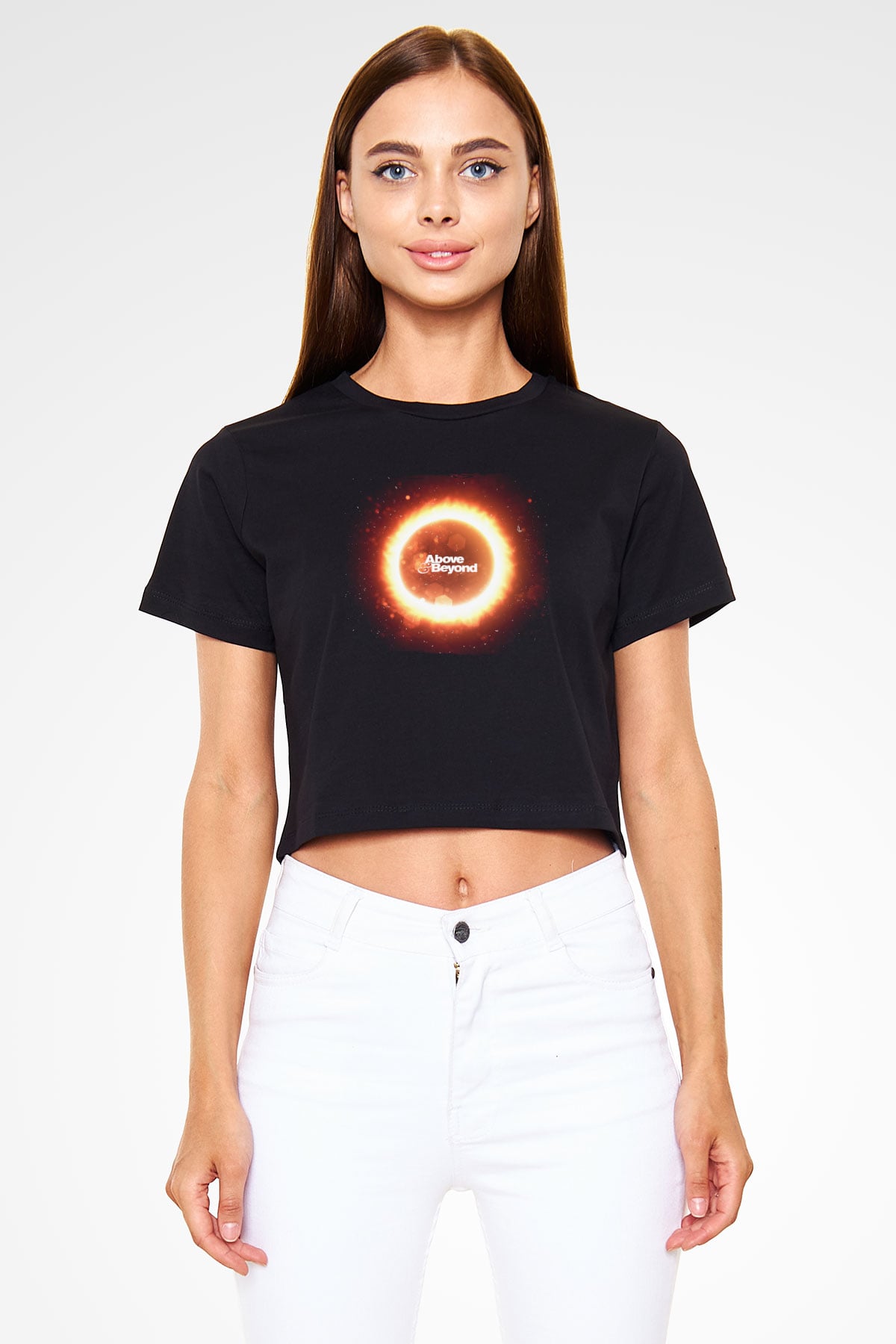 Above and Beyond Siyah  Crop Top Tişört