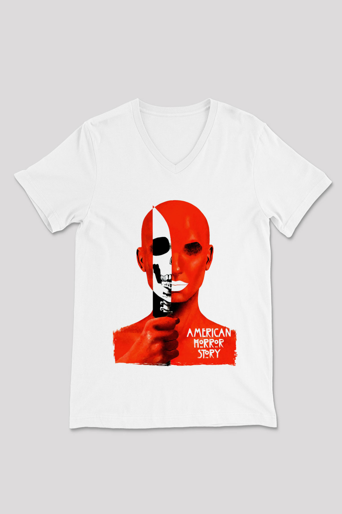 American Horror Story Beyaz Unisex V Yaka Tişört