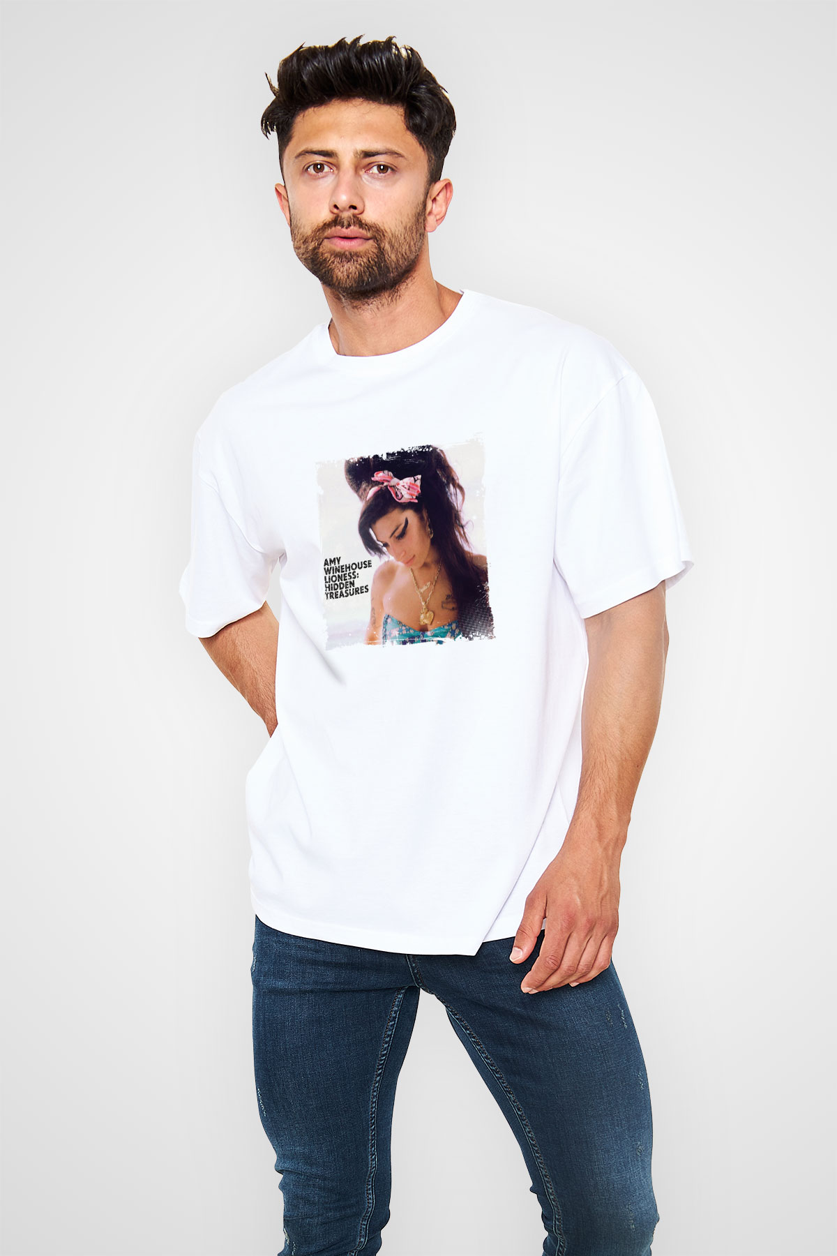 Amy Winehouse Baskılı Oversize Beyaz Tişört