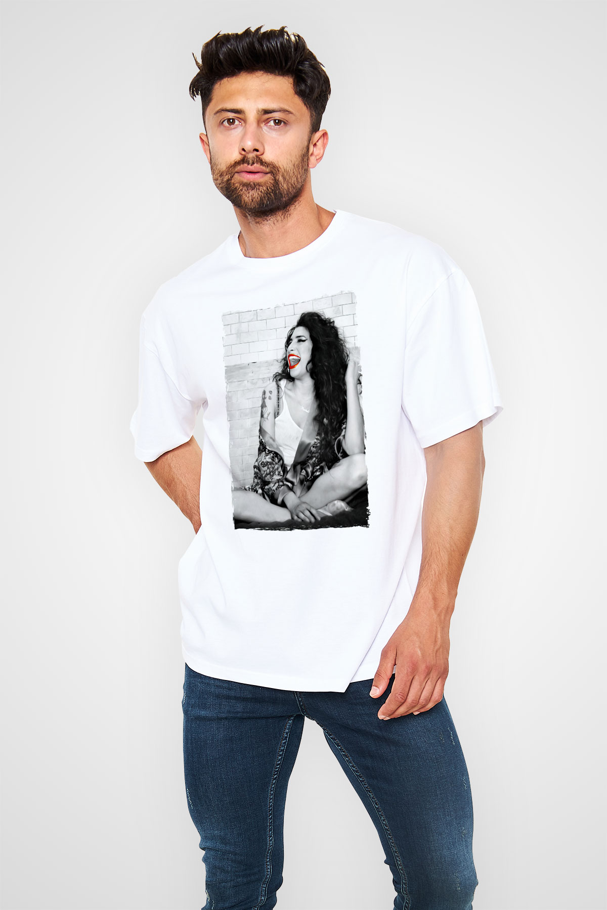 Amy Winehouse Beyaz Oversize Tişört Oversize T-shirt - TişörtFabrikası