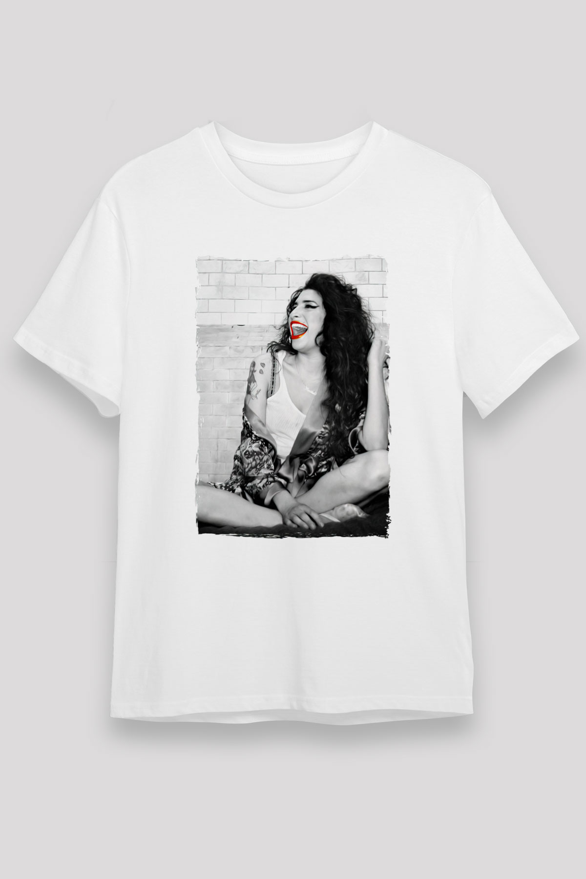 Amy Winehouse Beyaz Unisex Tişört T-Shirt - TişörtFabrikası