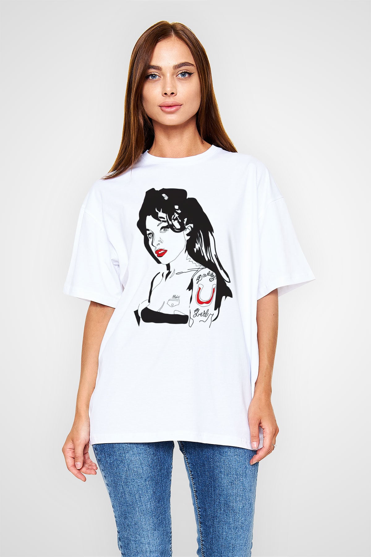 Amy Winehouse Beyaz Oversize Tişört Oversize T-shirt - TişörtFabrikası