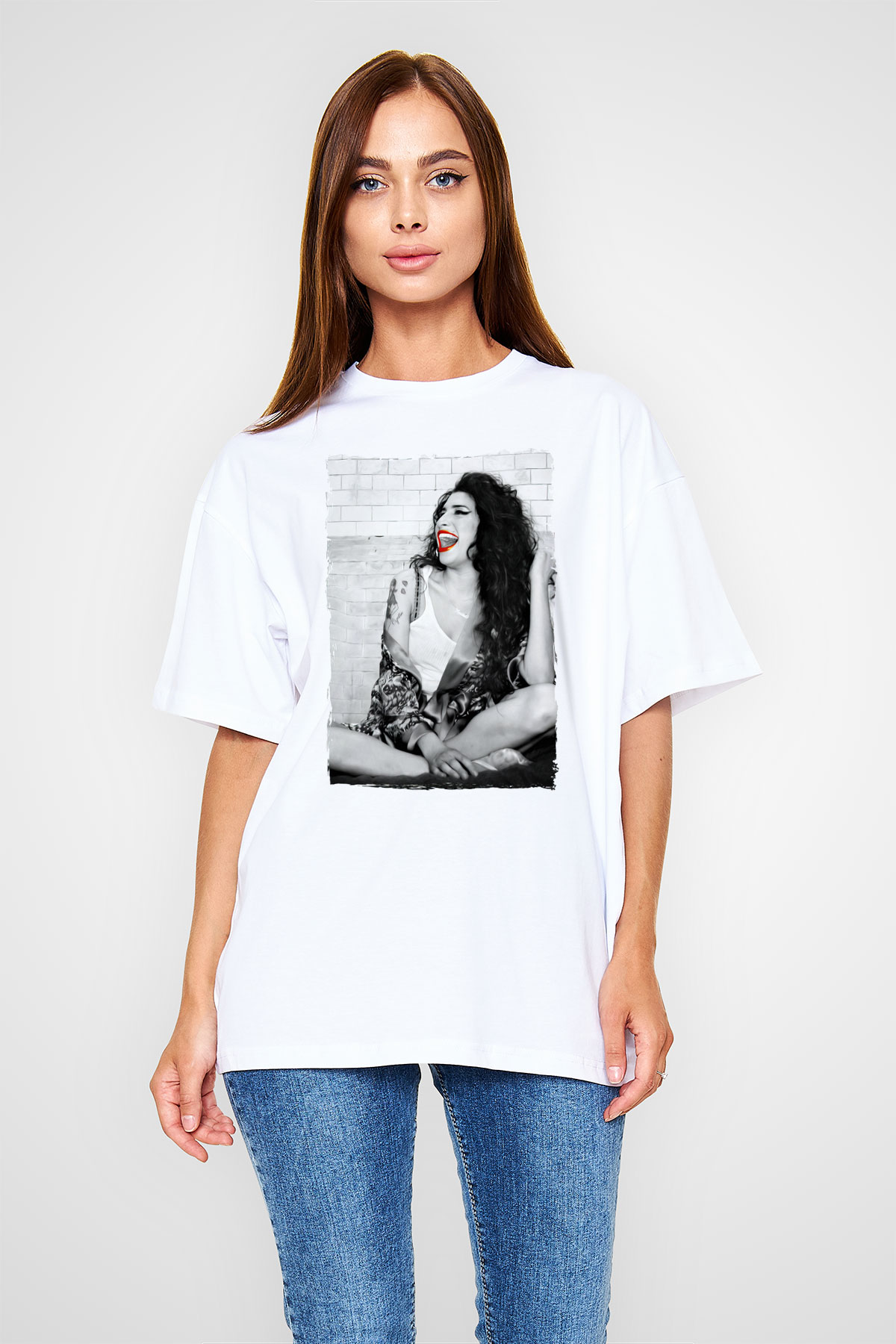 Amy Winehouse Beyaz Oversize Tişört Oversize T-shirt - TişörtFabrikası