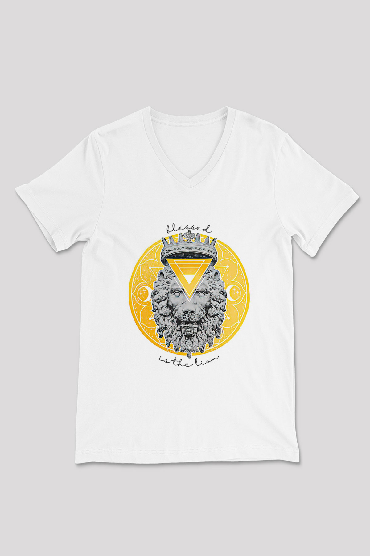 Aslan Burcu Baskılı Beyaz Unisex V Yaka Tişört - Tshirt