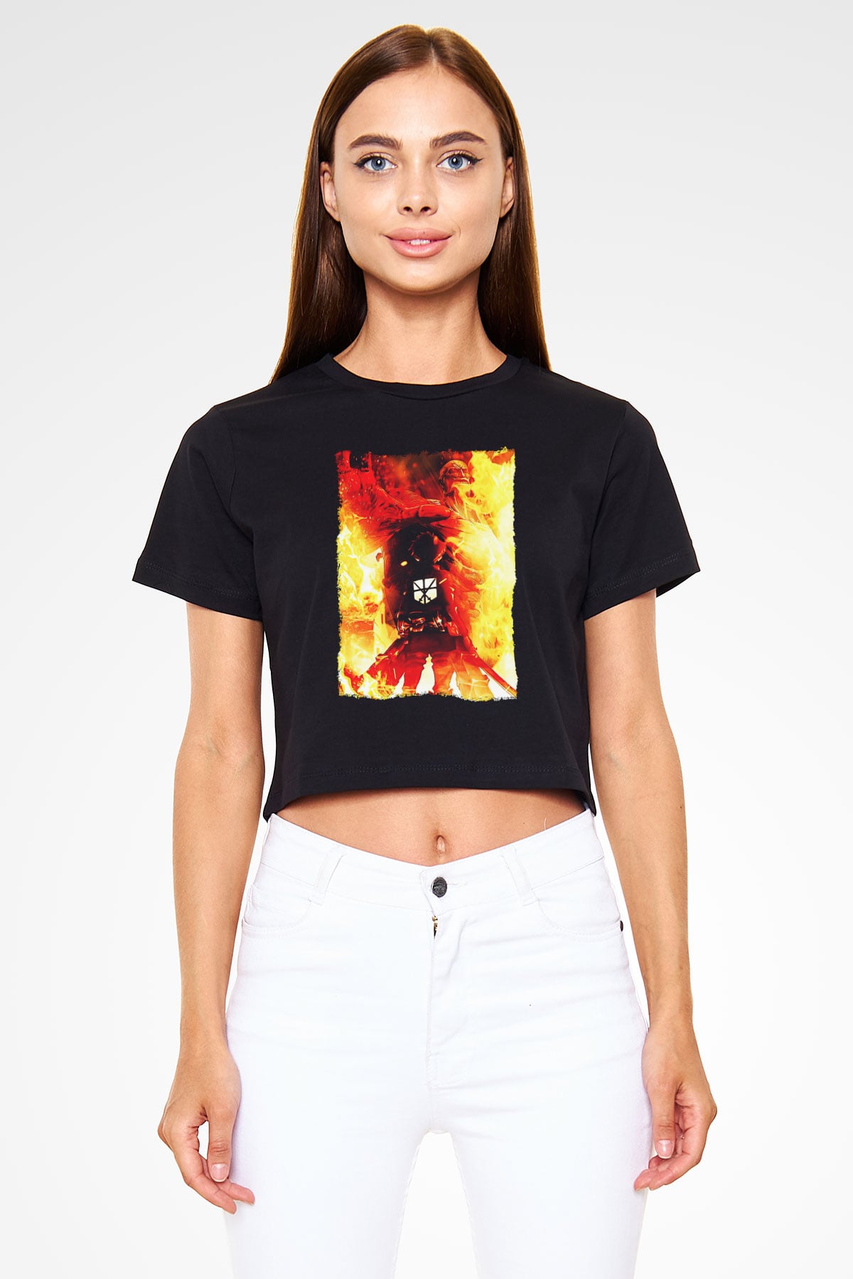 Attack On Titan Baskılı Siyah Crop Top Kadın Tişört - Tshirt