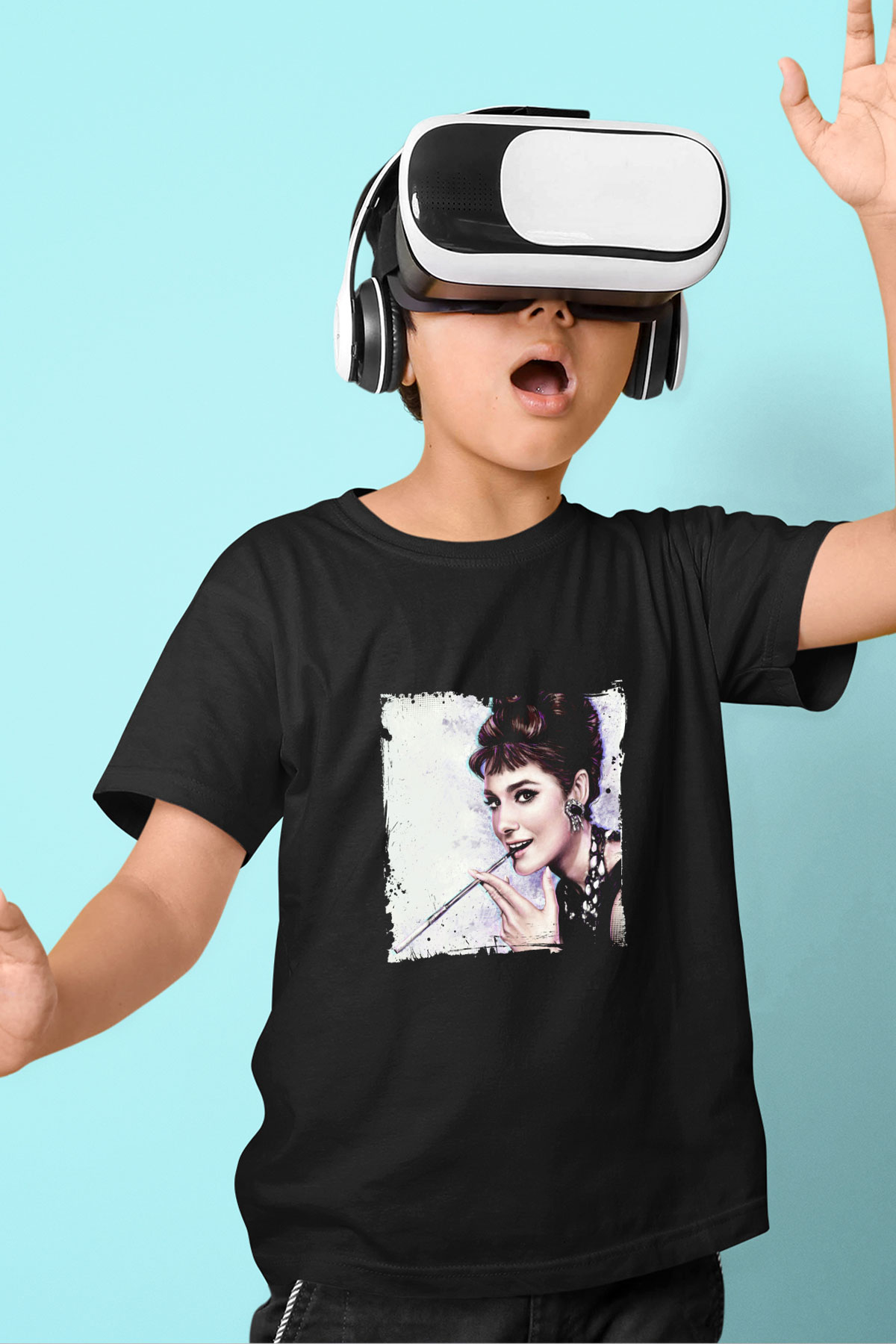 Audrey Hepburn Baskılı Unisex Siyah Çocuk Tişört