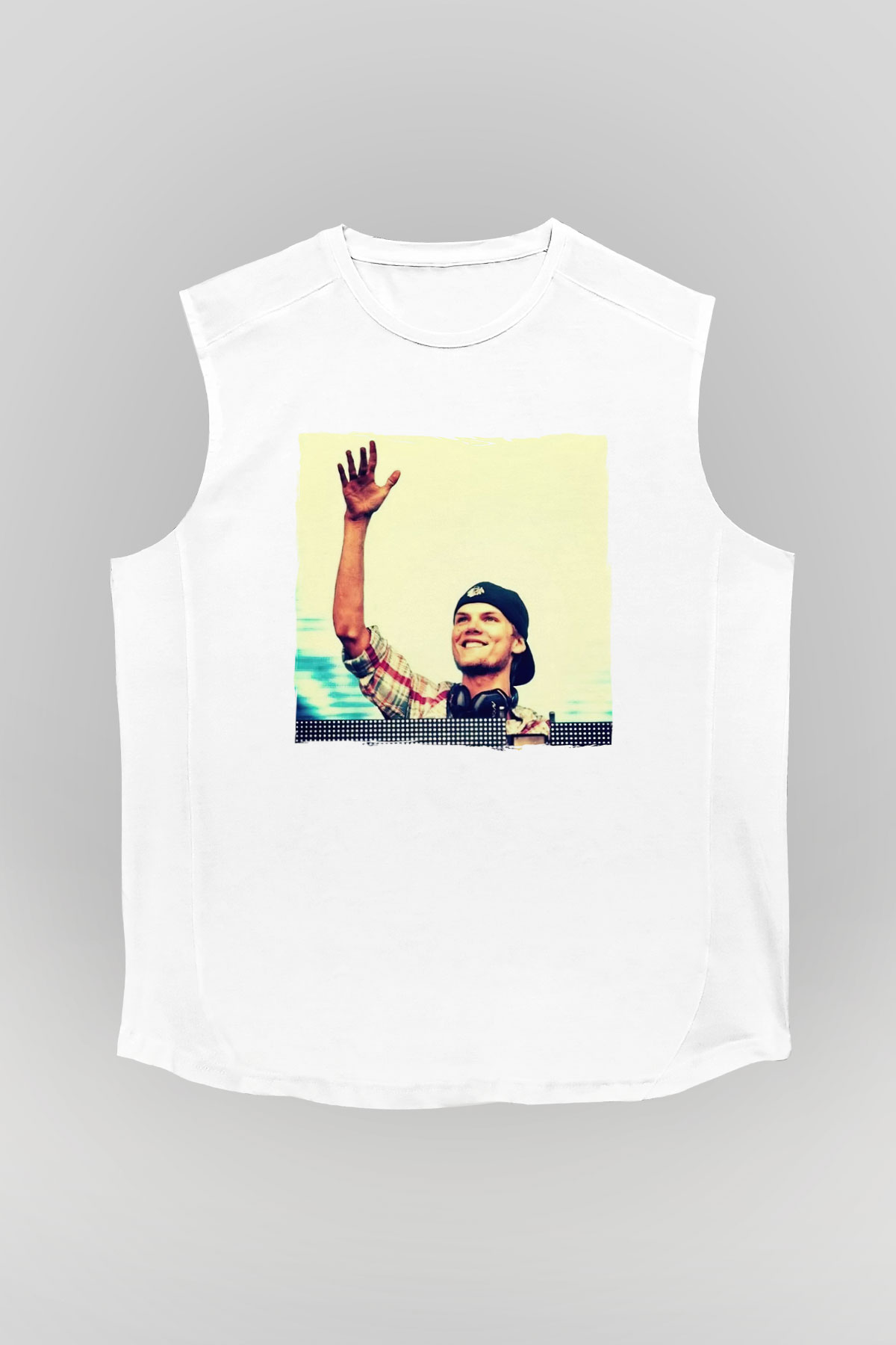 Avicii Beyaz Unisex Kolsuz Tişört