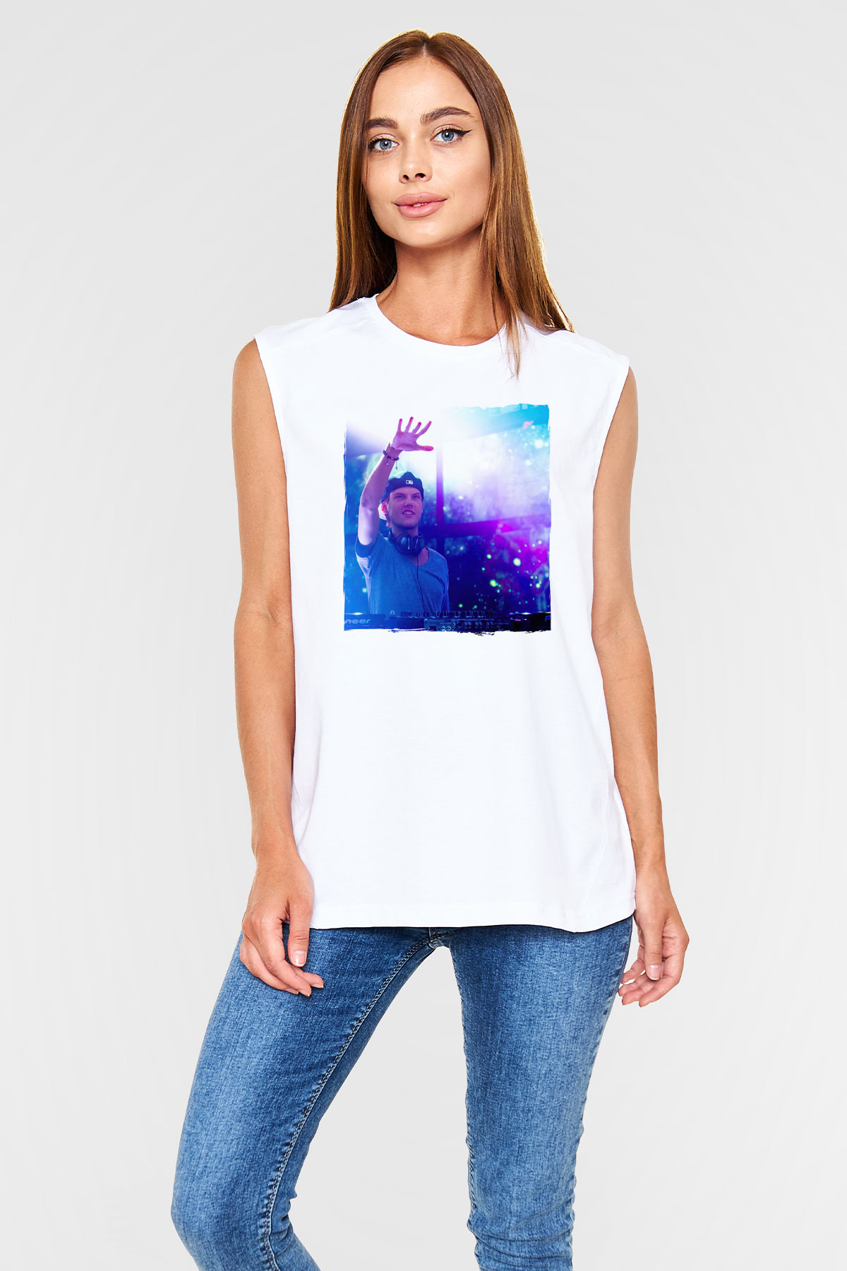 Avicii Beyaz Unisex Kolsuz Tişört