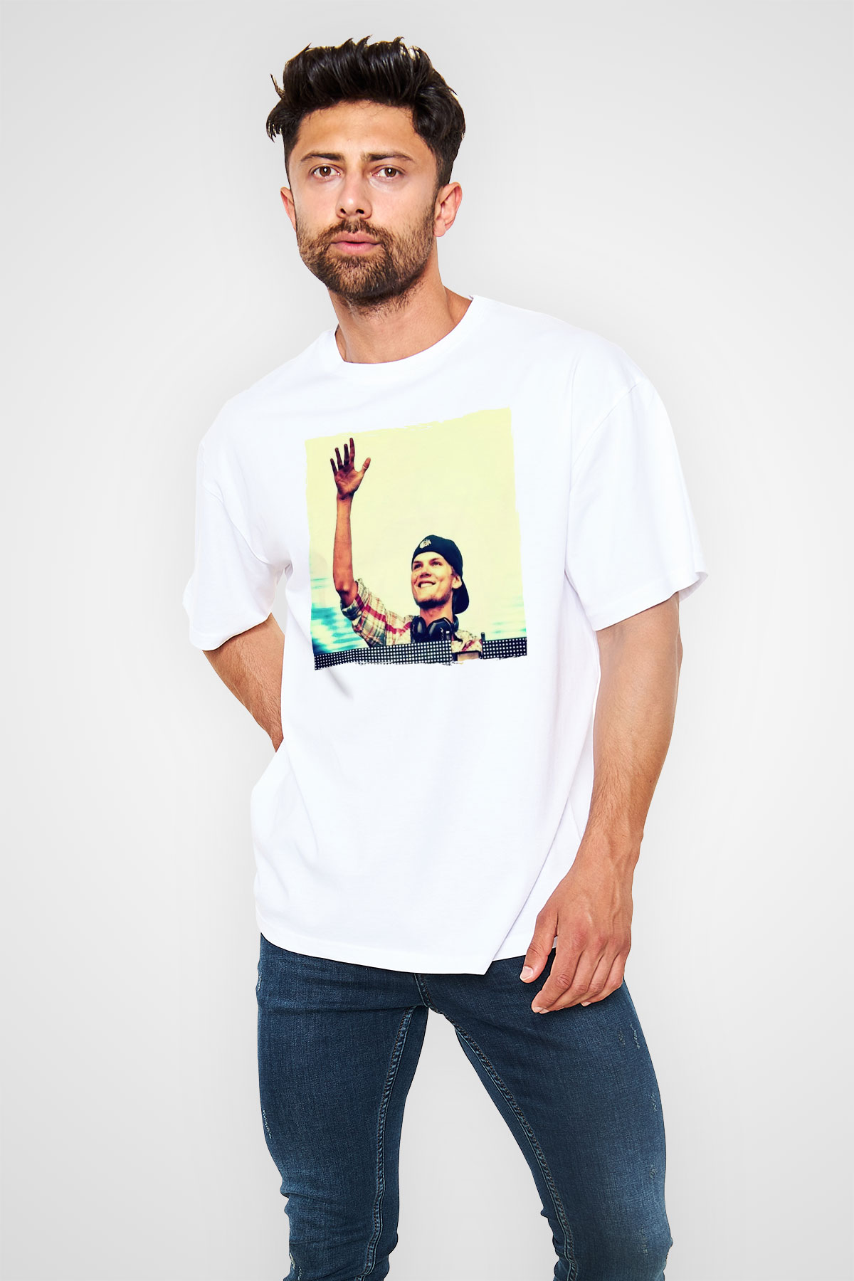 Avicii Beyaz Oversize Tişört Oversize T-shirt - TişörtFabrikası
