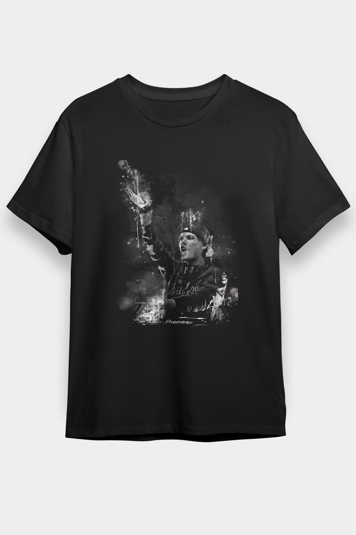 Avicii Siyah Unisex Tişört T-Shirt - TişörtFabrikası