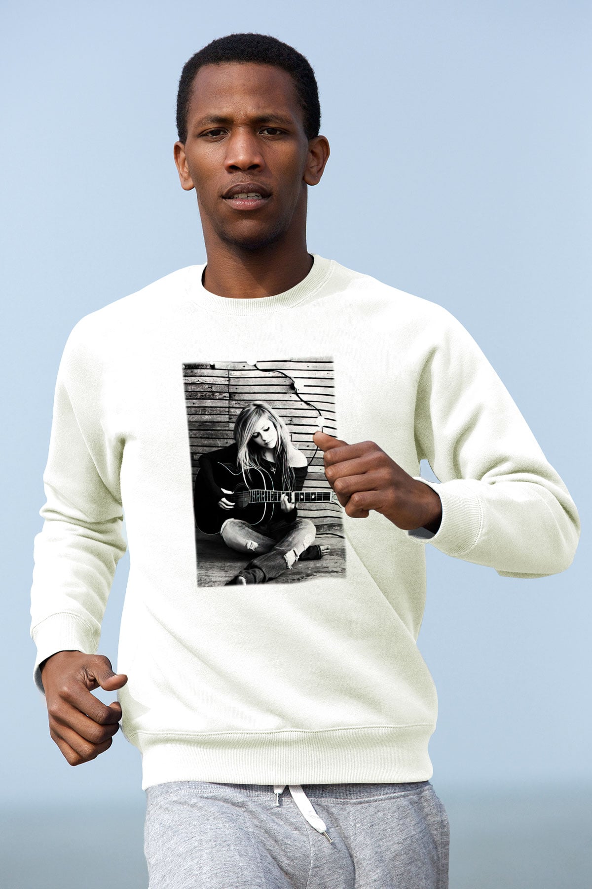 Avril Lavigne Beyaz Unisex Sweatshirt