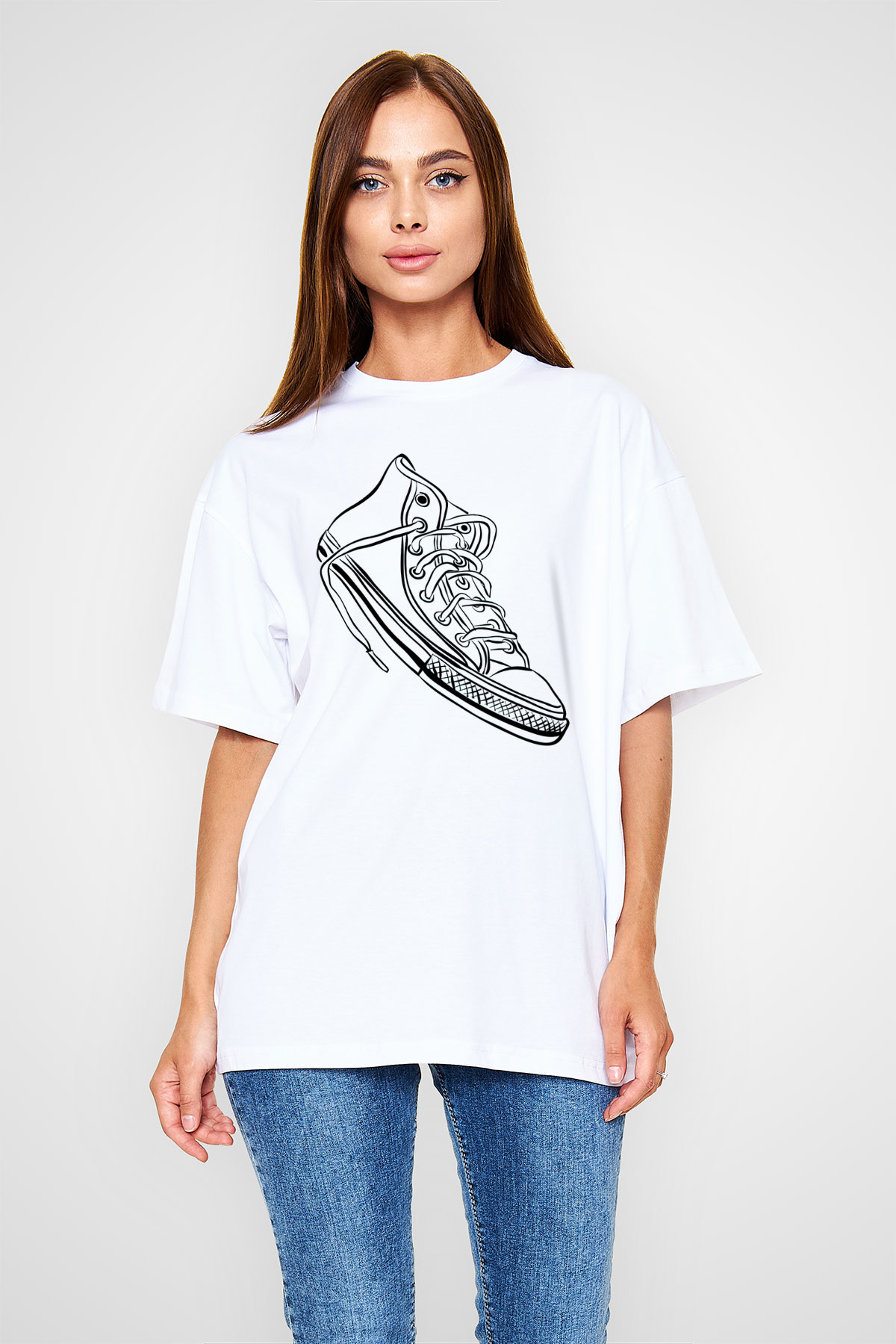 Ayakkabıcı Beyaz Oversize Tişört Oversize T-shirt - TişörtFabrikası