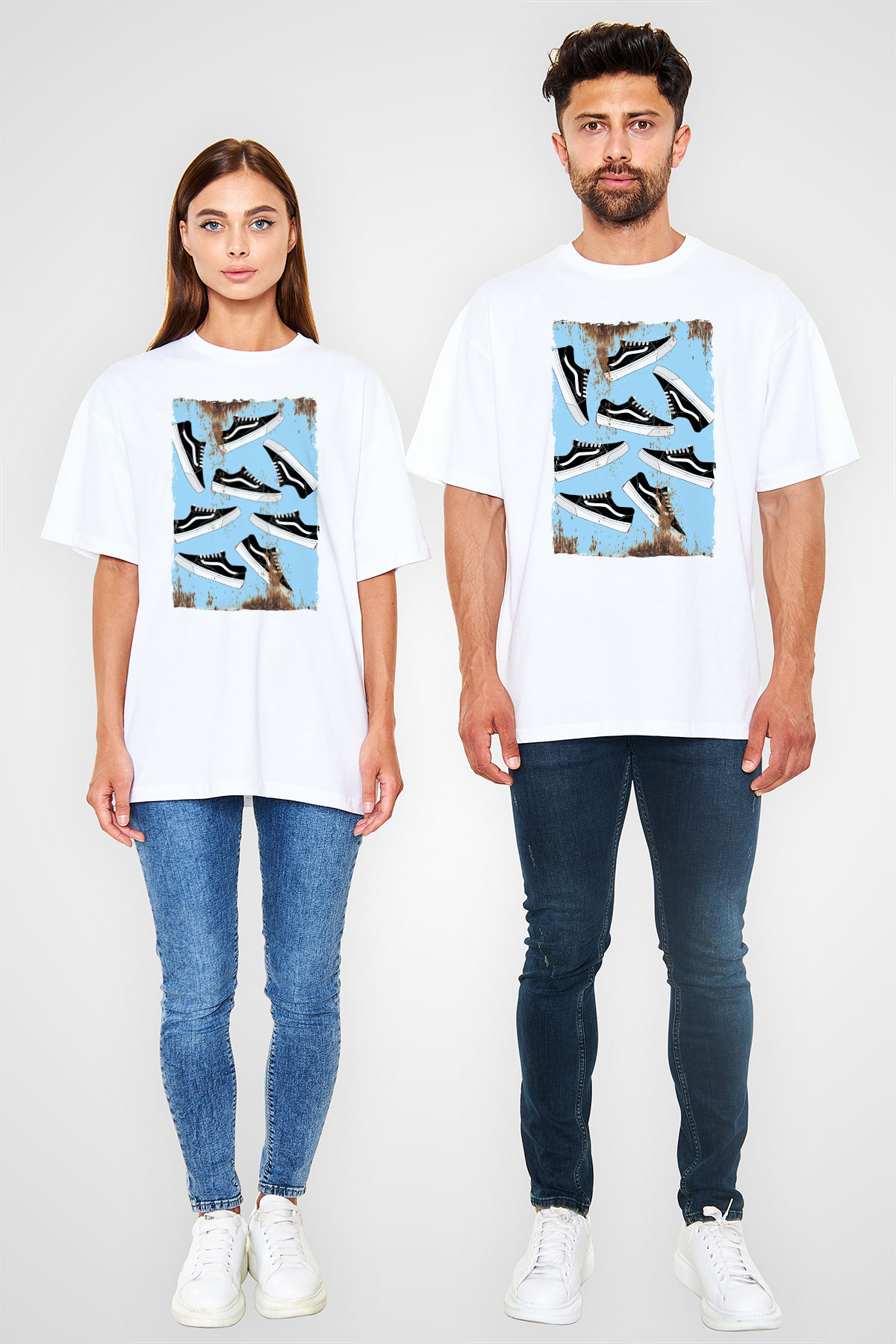Ayakkabıcı Beyaz Oversize Tişört Oversize T-shirt - TişörtFabrikası