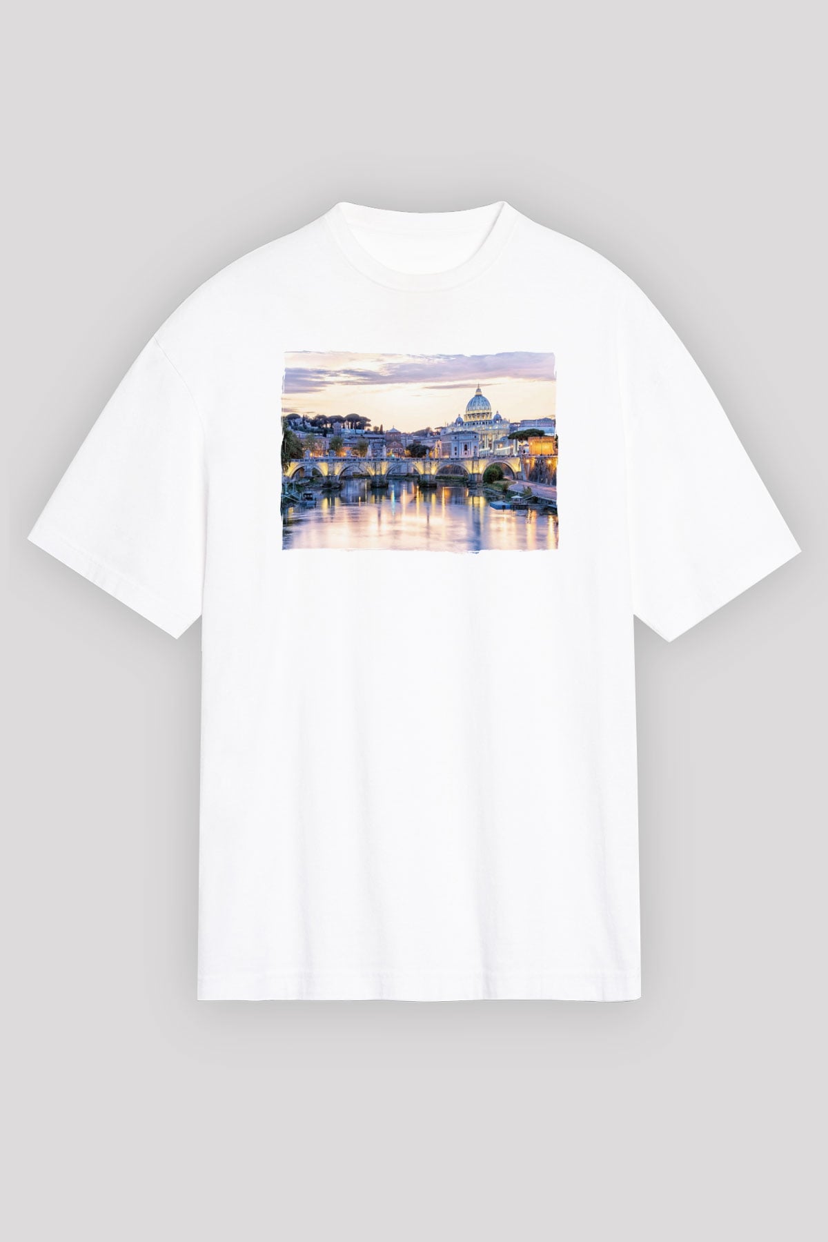 Aziz Petrus Bazilikası Beyaz Oversize Tişört Oversize T-shirt - TişörtFabrikası
