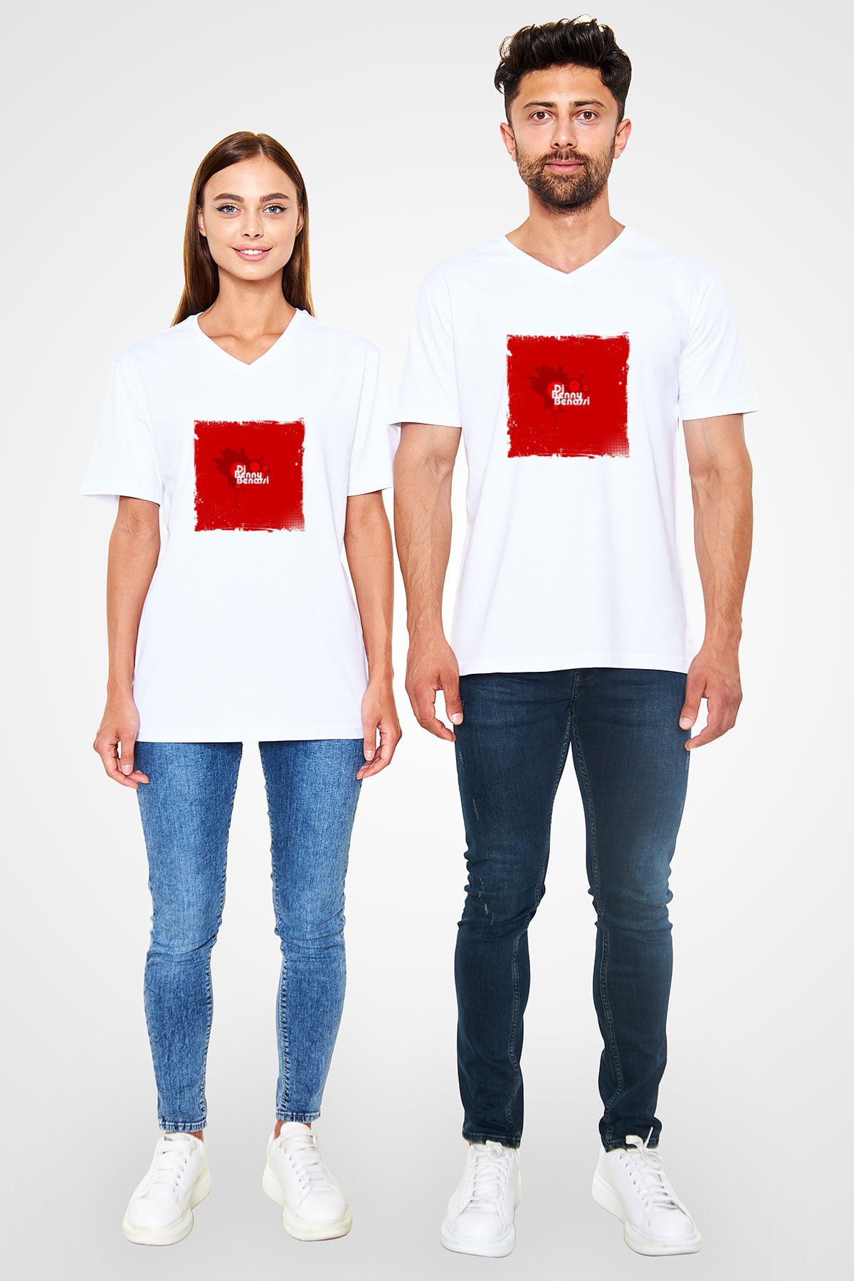 Benny Benassi Baskılı Beyaz V Yaka Unisex Tişört