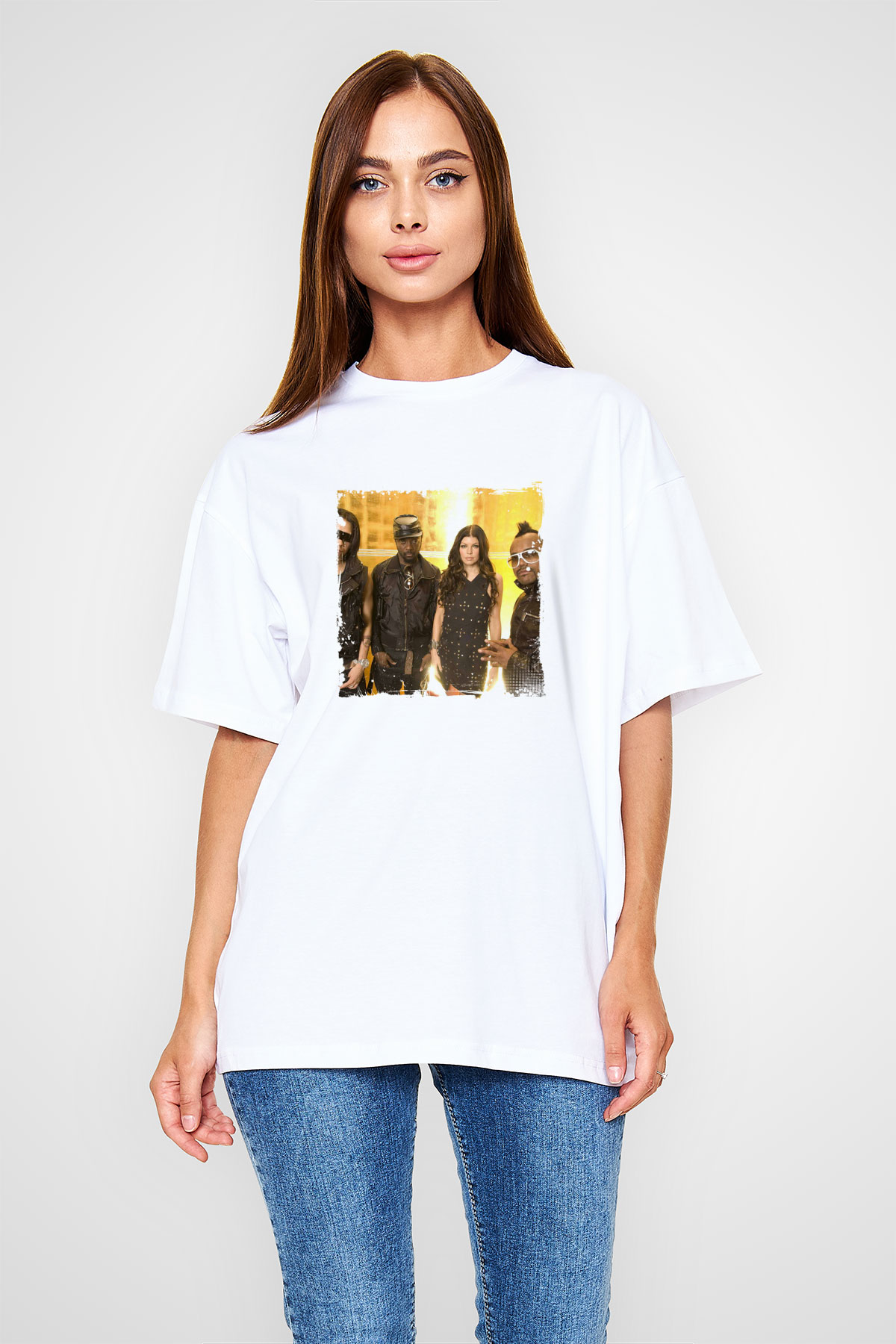 Black Eyed Peas Baskılı Oversize Beyaz Tişört