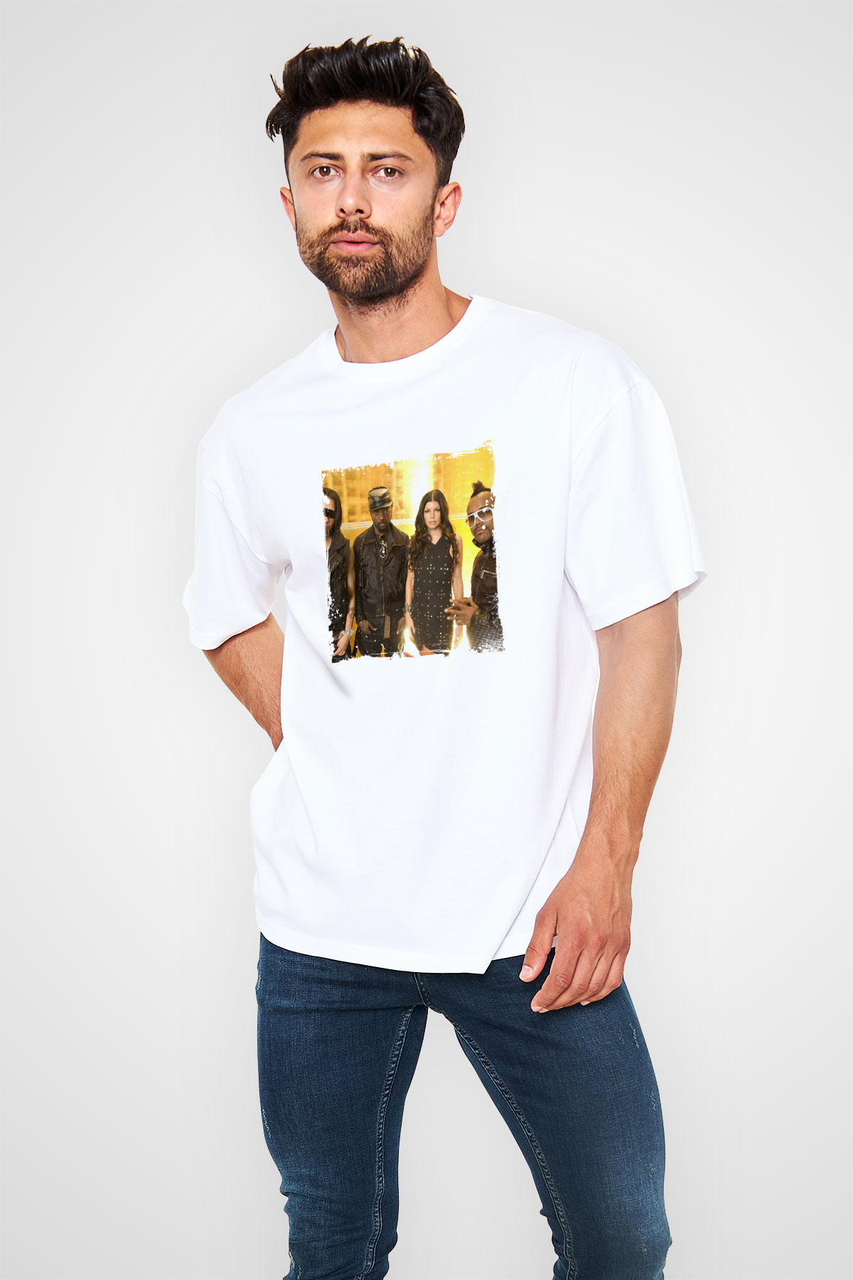 Black Eyed Peas Baskılı Oversize Beyaz Tişört