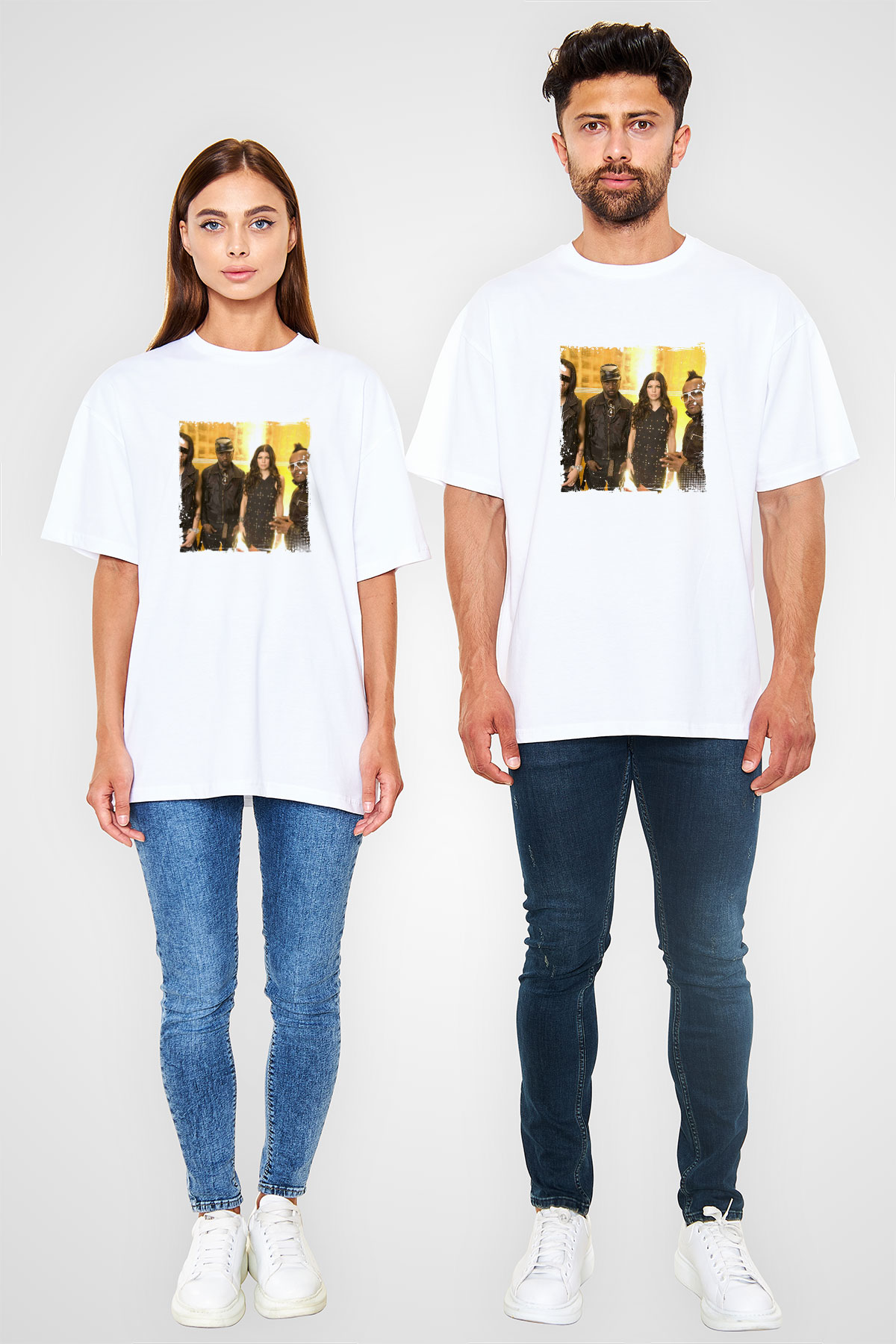 Black Eyed Peas Baskılı Oversize Beyaz Tişört