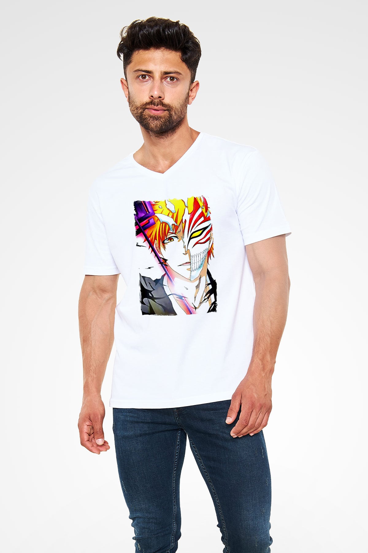 Bleach Baskılı Beyaz Unisex V Yaka Tişört - Tshirt