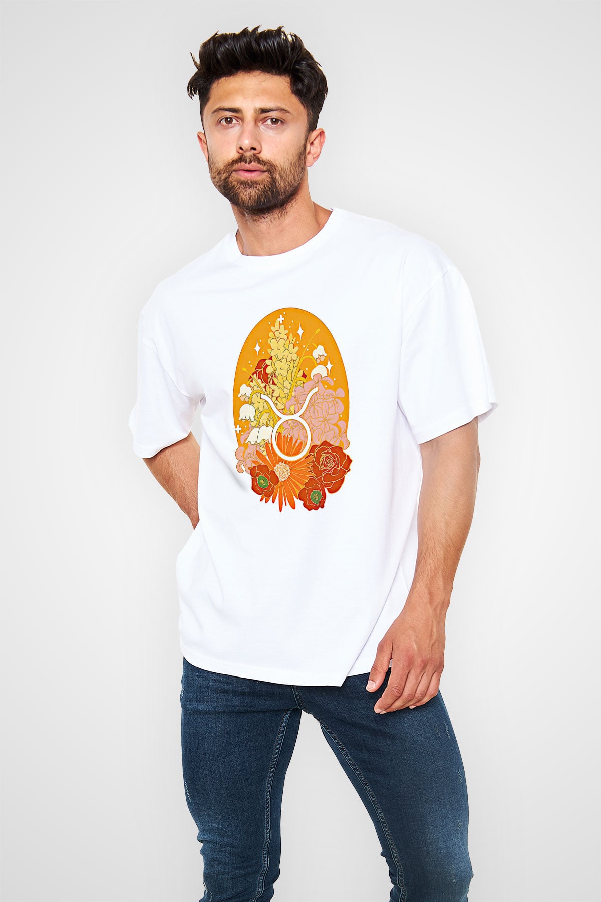 Boğa Burcu Baskılı Beyaz Unisex Oversize Tişört - Tshirt