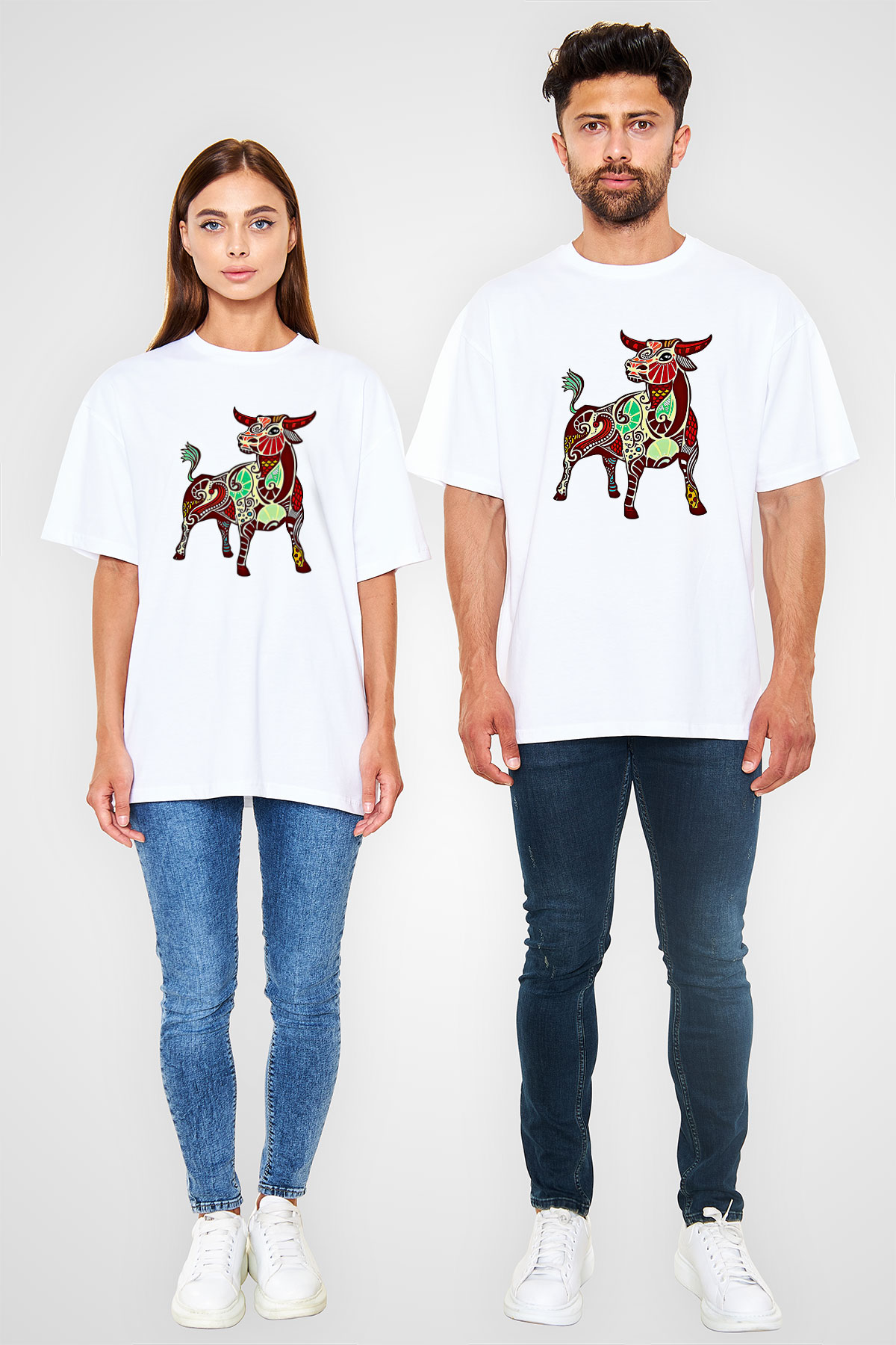 Boğa Burcu Baskılı Beyaz Unisex Oversize Tişört - Tshirt