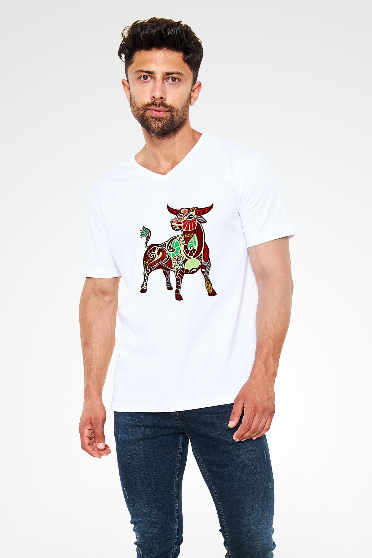 Boğa Burcu Baskılı Beyaz Unisex V Yaka Tişört - Tshirt