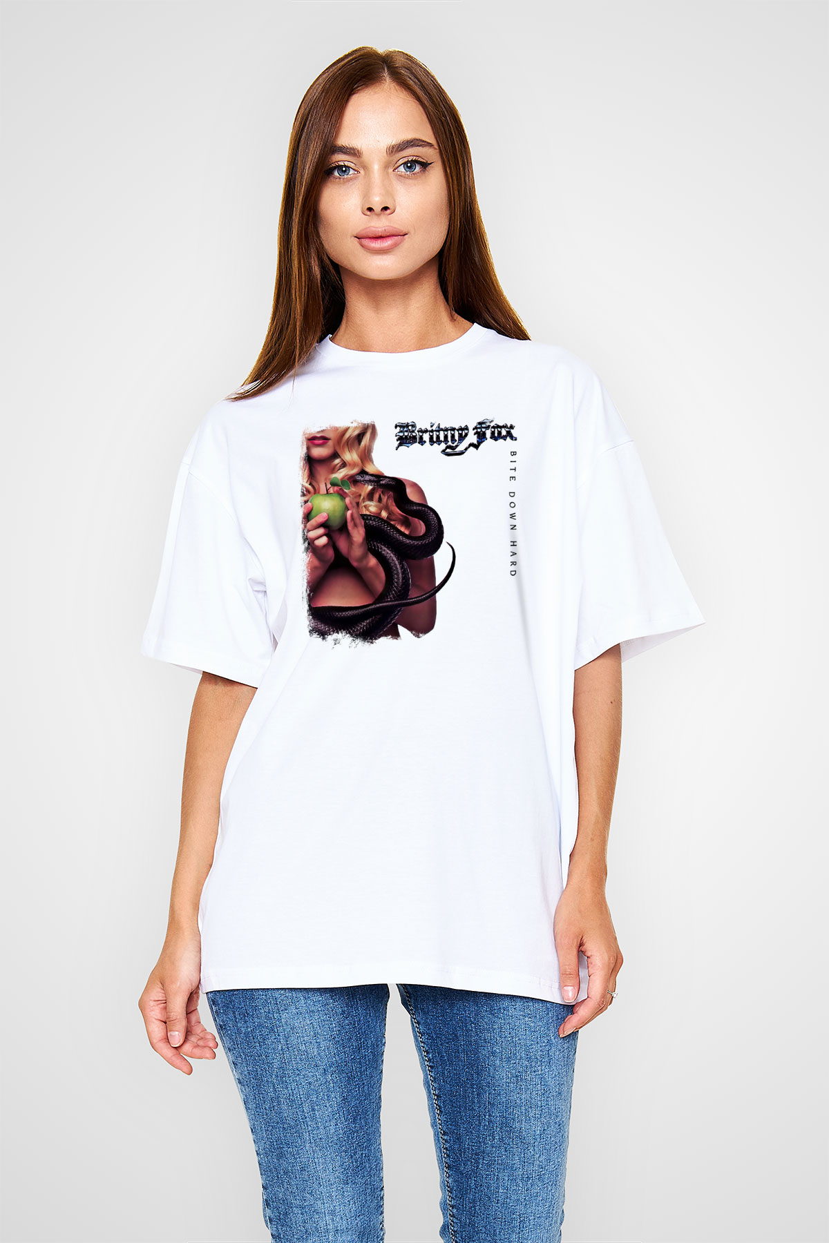 Britny Fox Baskılı Unisex Beyaz Oversize Tişört