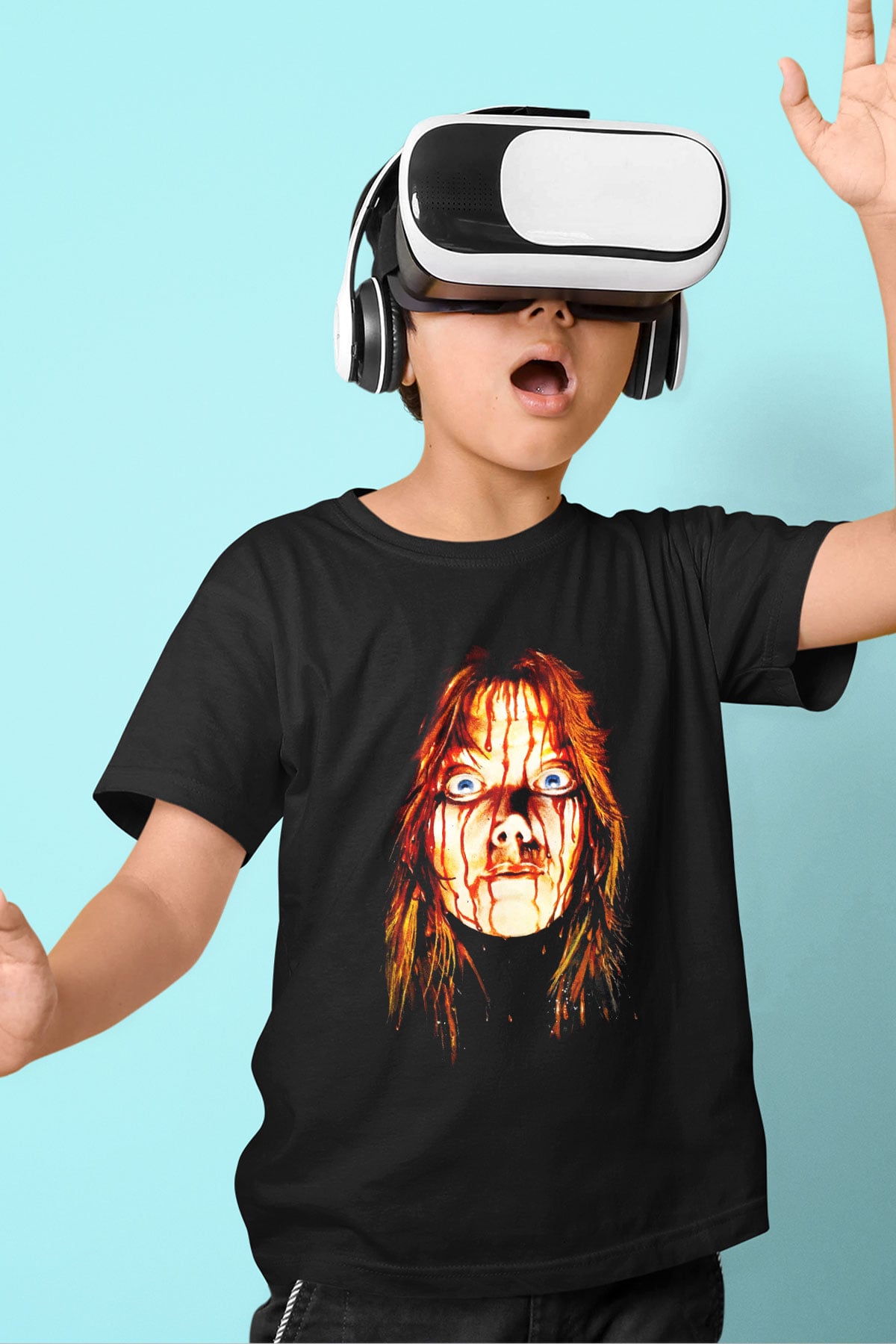Carrie Baskılı Siyah Unisex Çocuk Tişört