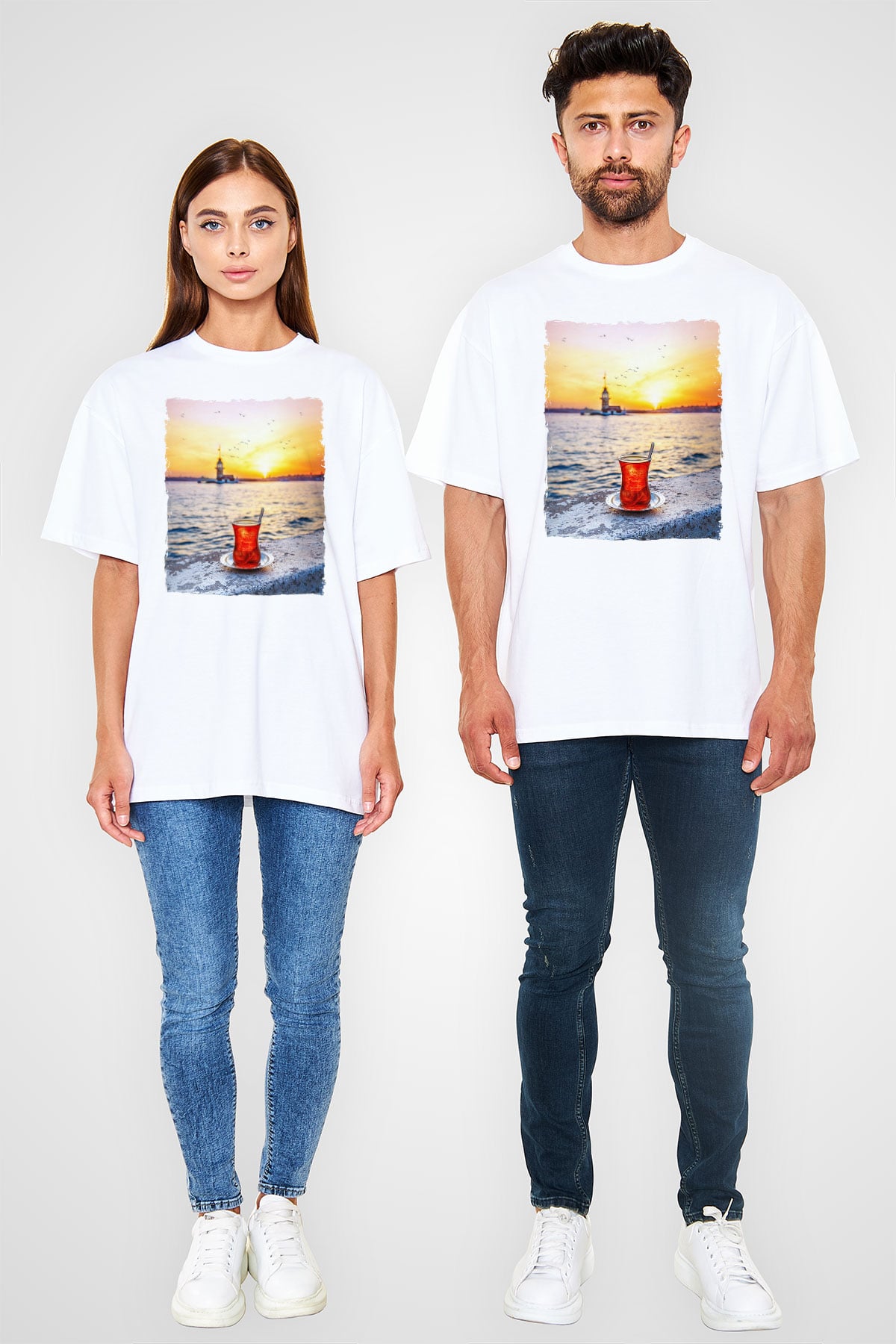 Çaycı Beyaz Oversize Tişört Oversize T-shirt - TişörtFabrikası