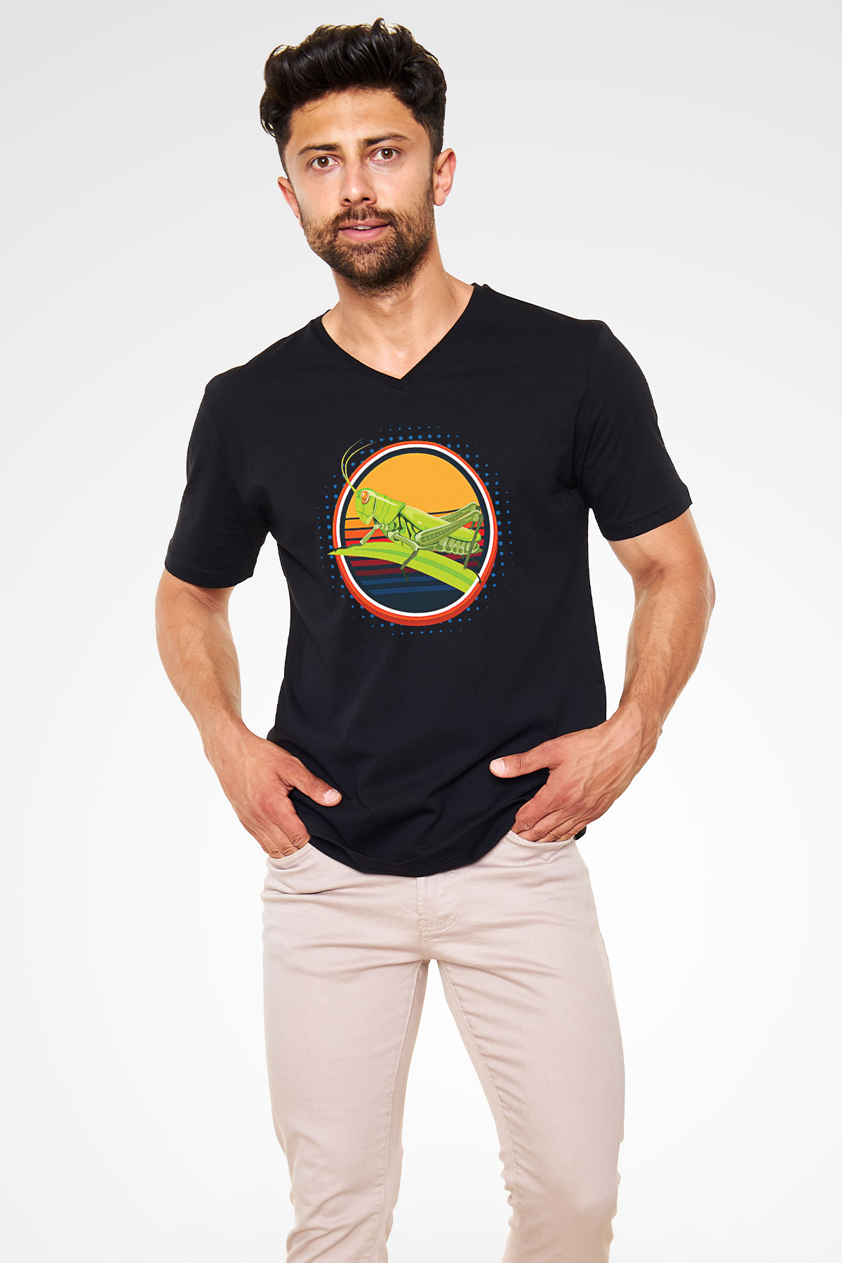 Çekirge Baskılı Unisex Siyah V Yaka Tişört - Tshirt