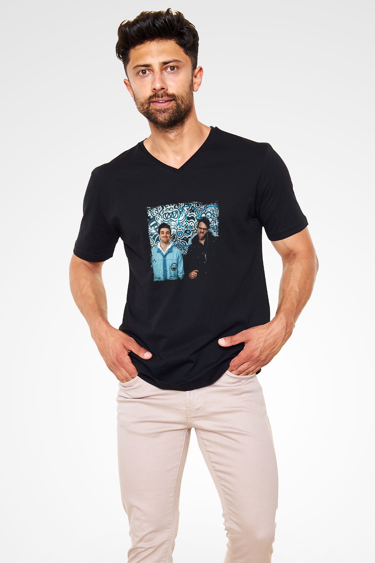 Chainsmokers Baskılı Unisex Siyah V Yaka Tişört