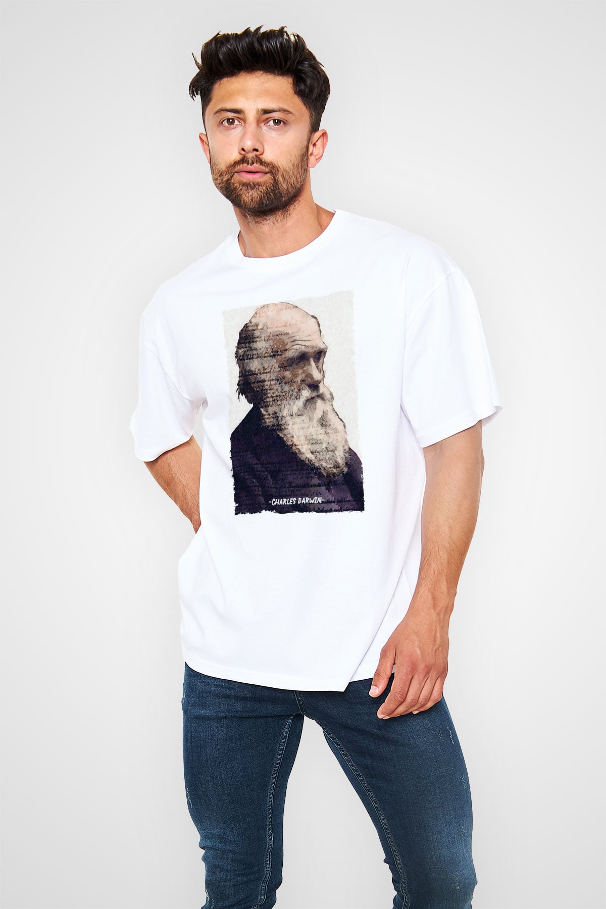 Charles Darwin Yazılı Portre Baskılı Unisex Oversize Beyaz Tişört - Tshirt
