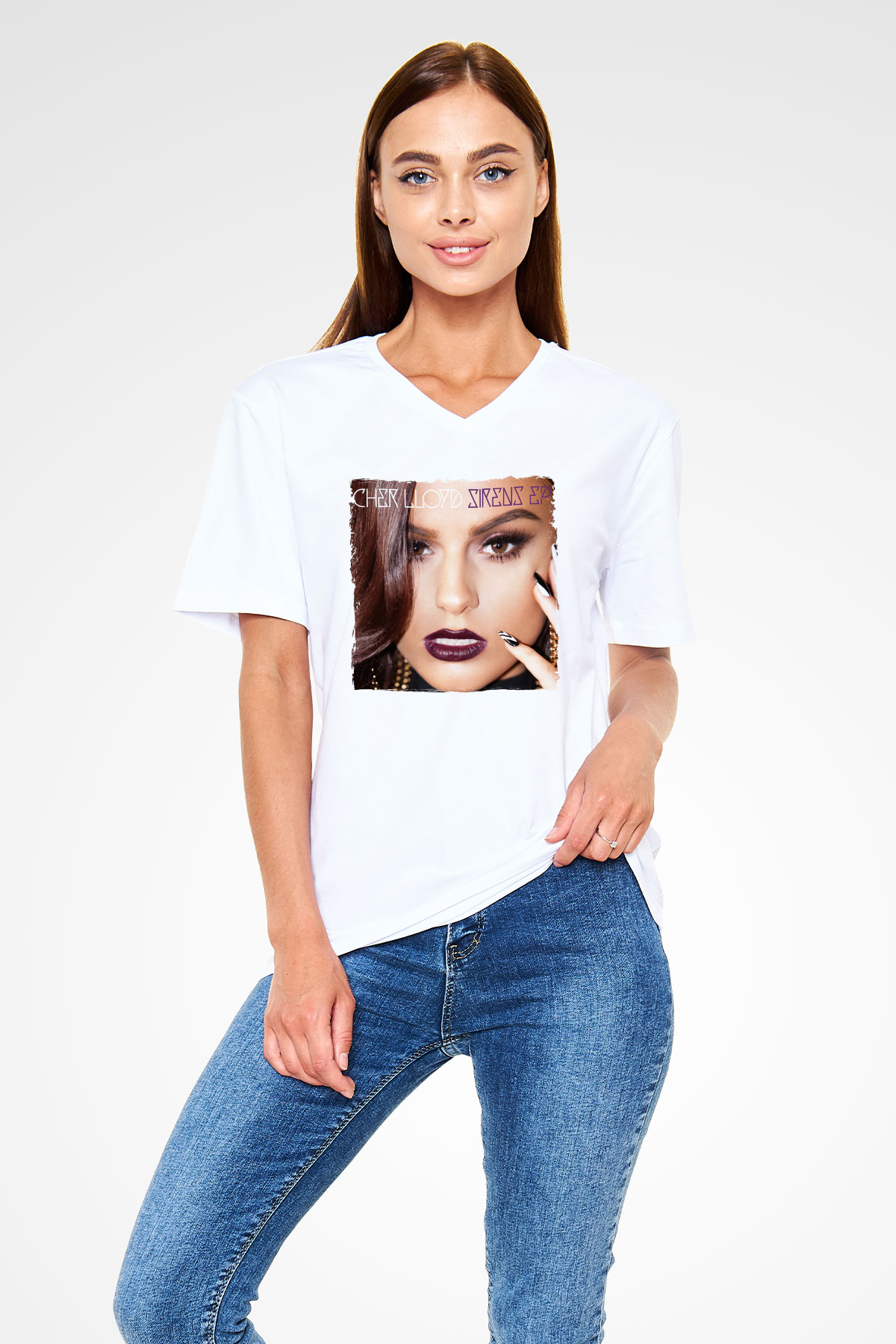 Cher Lloyd Beyaz Unisex V Yaka Tişört
