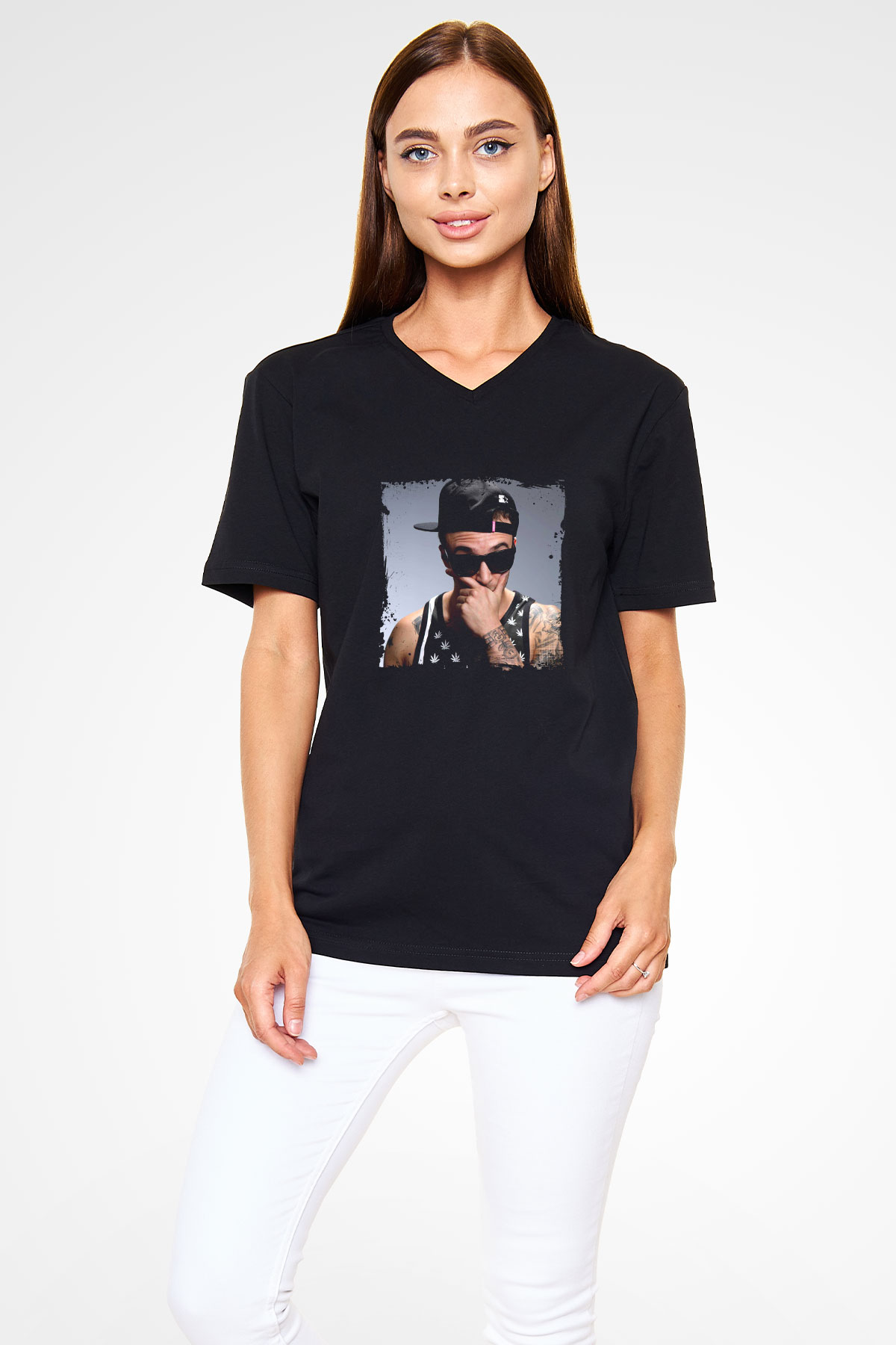 Chris Webby Baskılı Unisex Siyah V Yaka Tişört