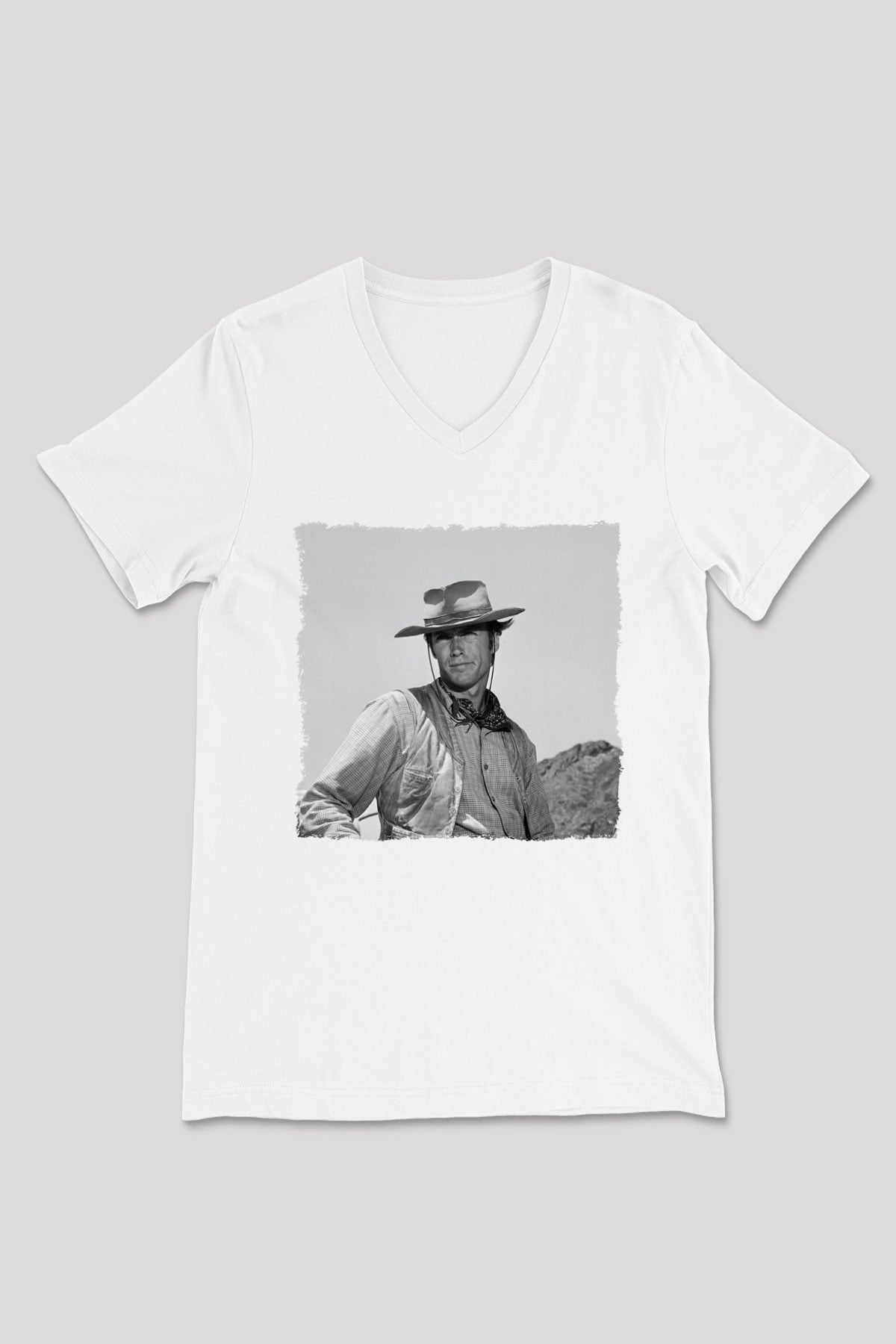 Clint Eastwood Beyaz Unisex V Yaka Tişört