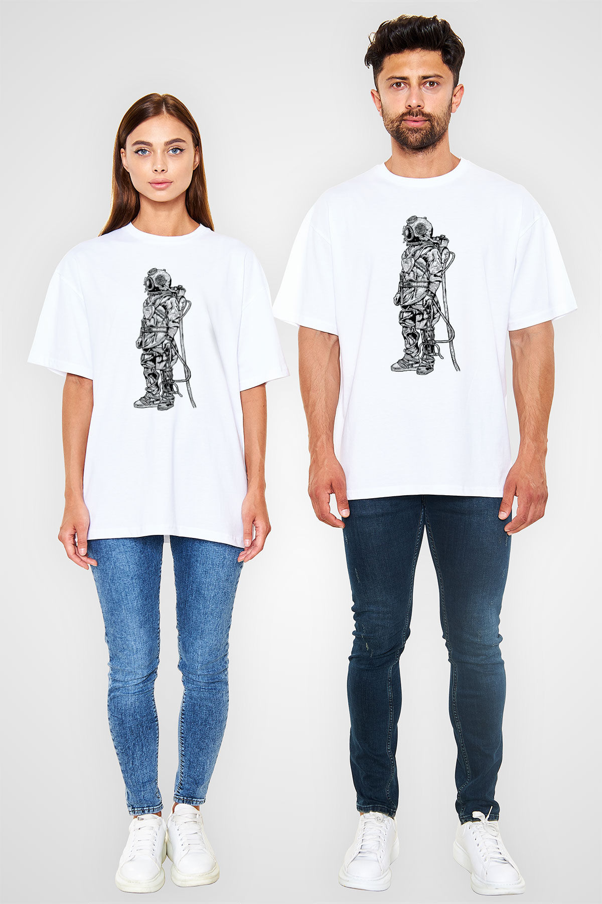 Dalgıç Beyaz Unisex Oversize Tişört T-Shirt